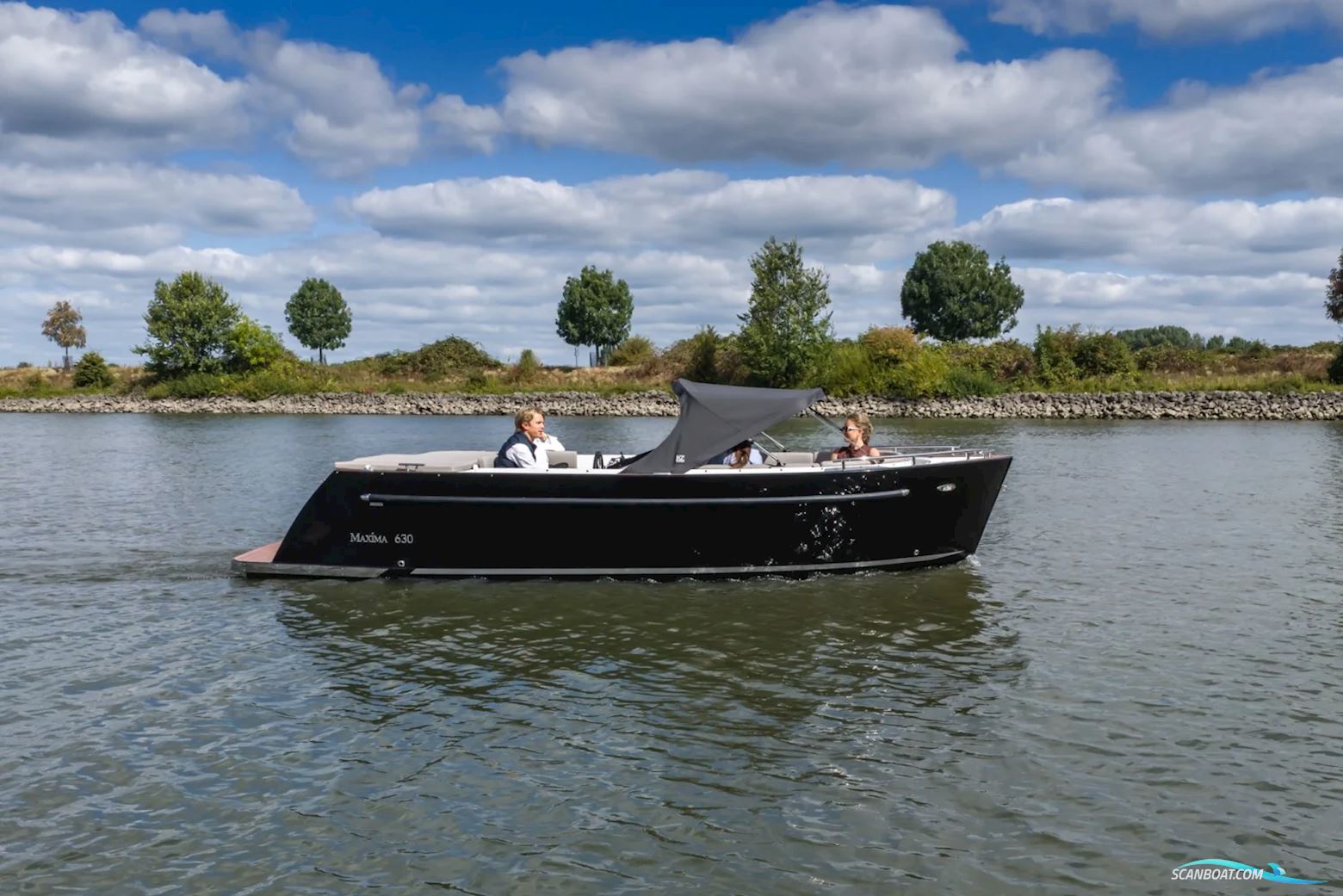 Maxima 630 Motorboten 2026, met Mercury 20 hk 4-takt motor, Denemarken