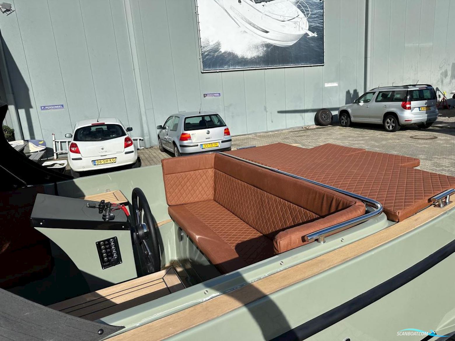 Maxima 630 Tender Met Boegschroef