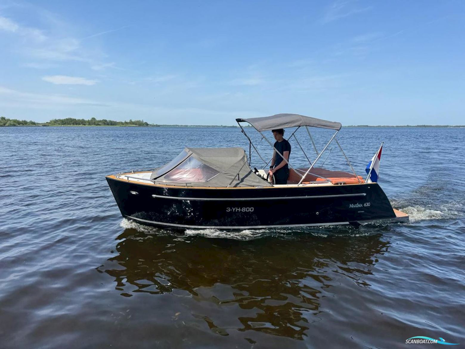 Maxima 630 Tender Met Boegschroef