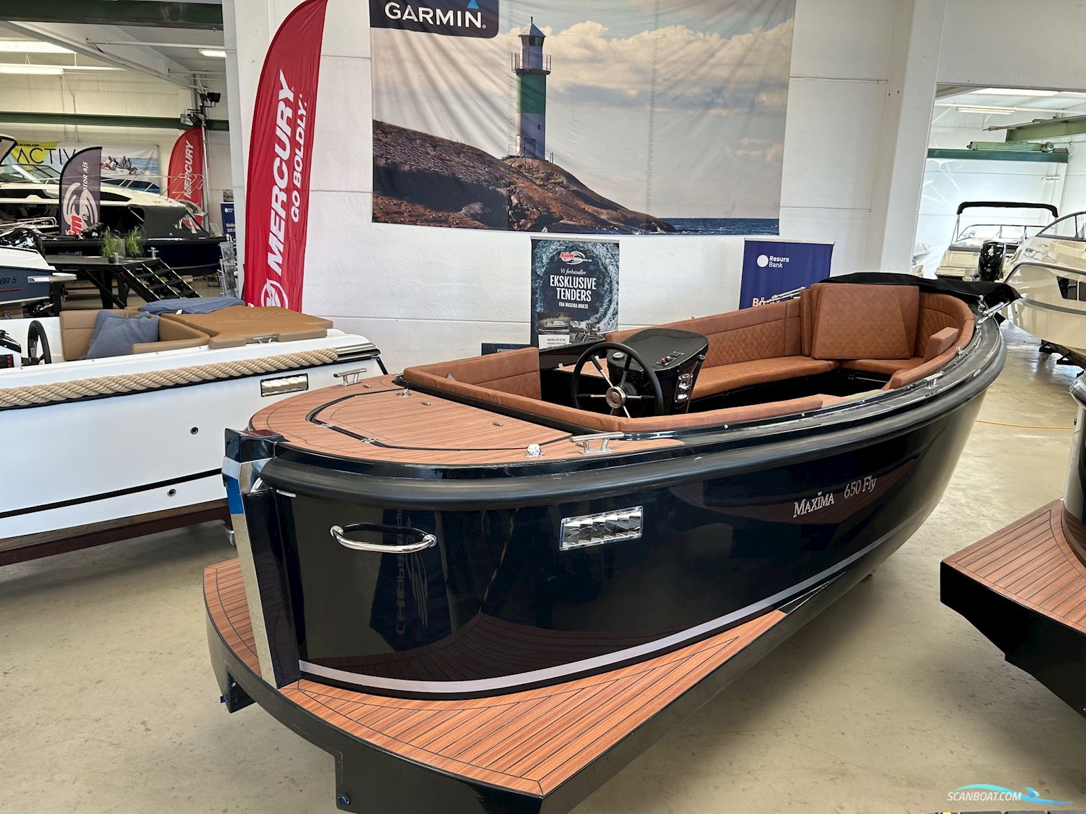 Maxima 650 Flying Lounge