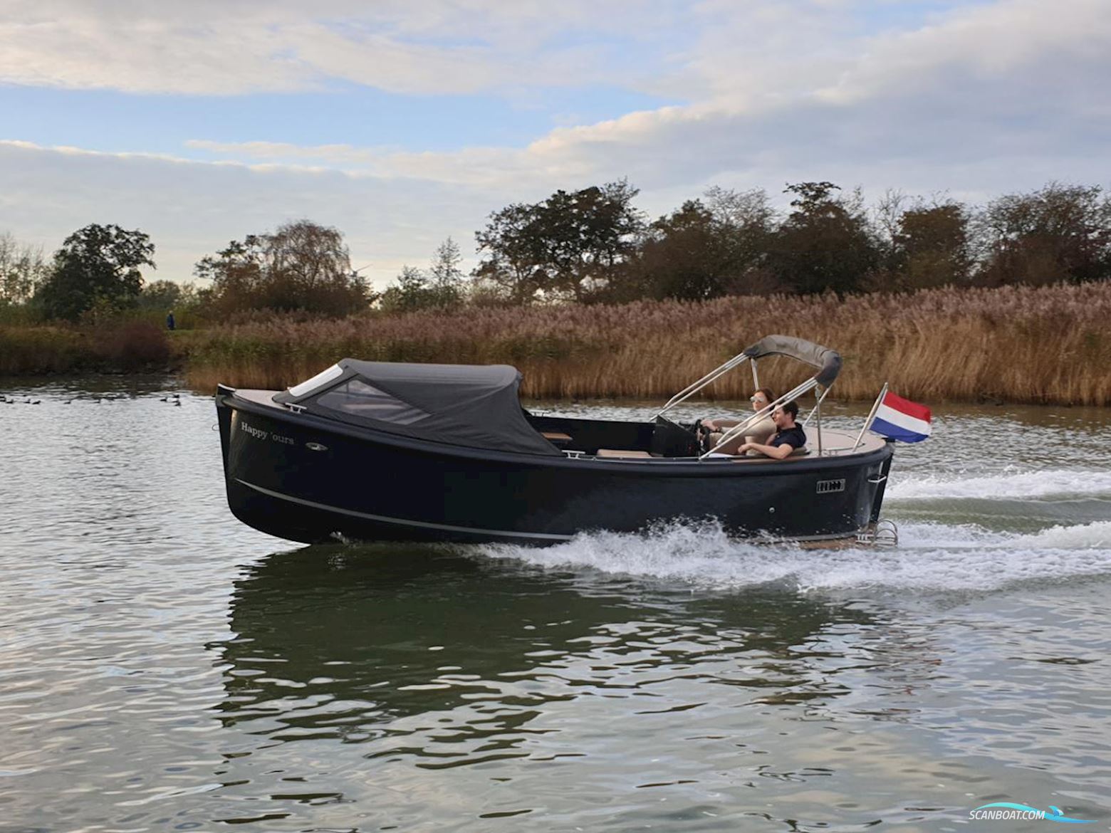 Maxima 650 Flying Lounge