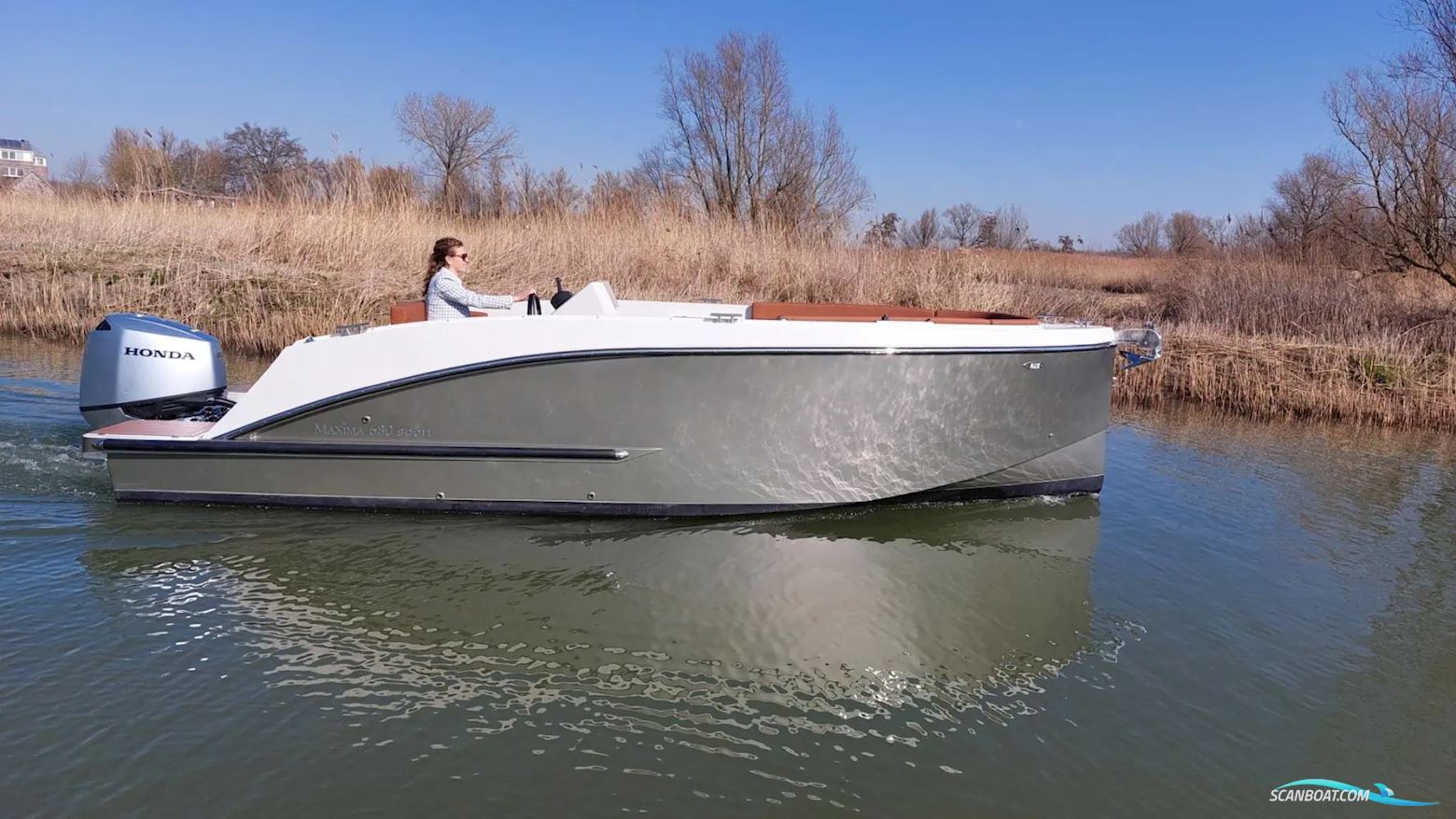 Maxima 680 Sport Lounge