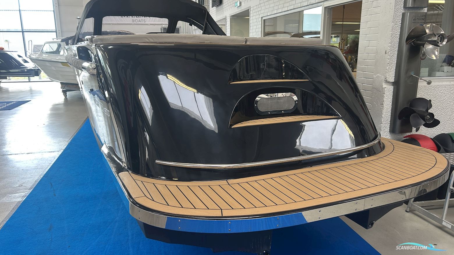 Maxima 720 Retro