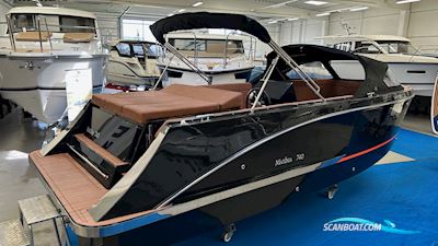 Maxima 740 Motorboten 2025, met Mercury 80 hk 4-takt  motor, Denemarken