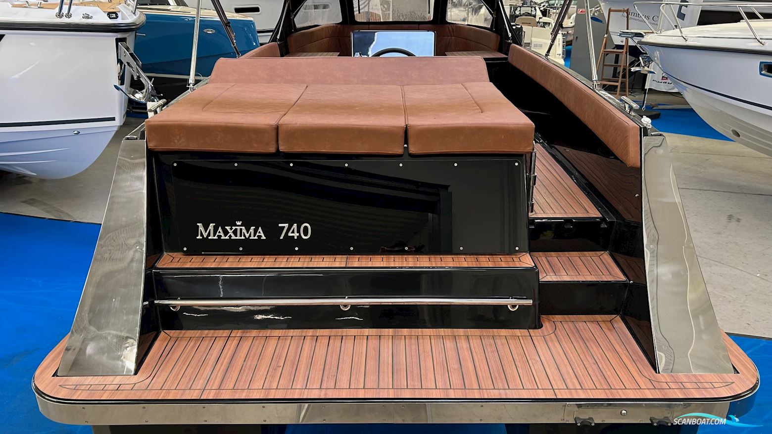 Maxima 740