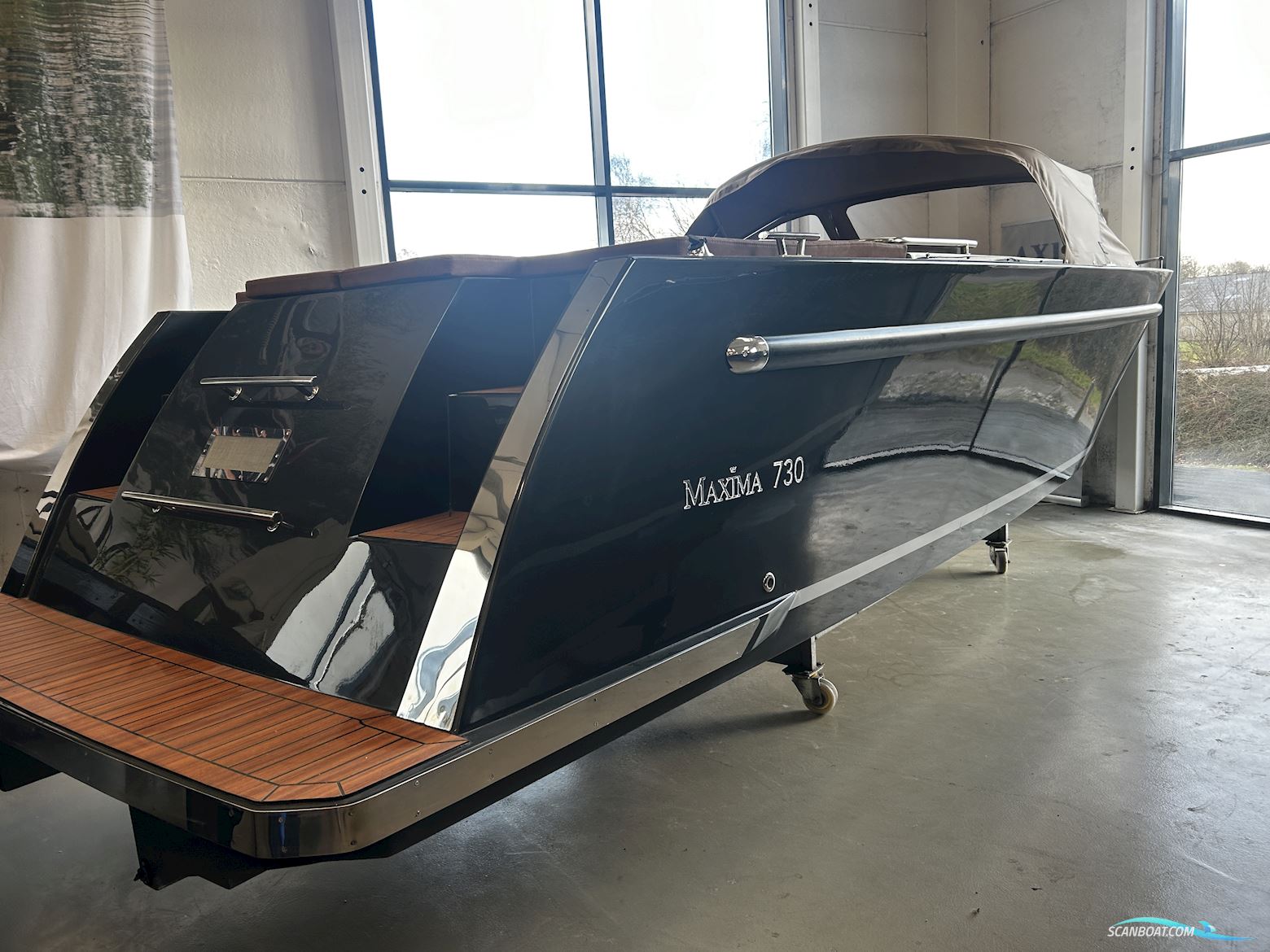 Maxima Maxima 730