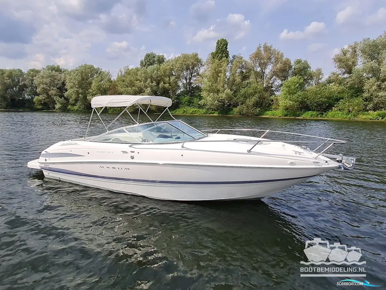 Maxum 2400 SC3, inclusief trailer Motorboten 2006, met mercruiser motor, The Netherlands