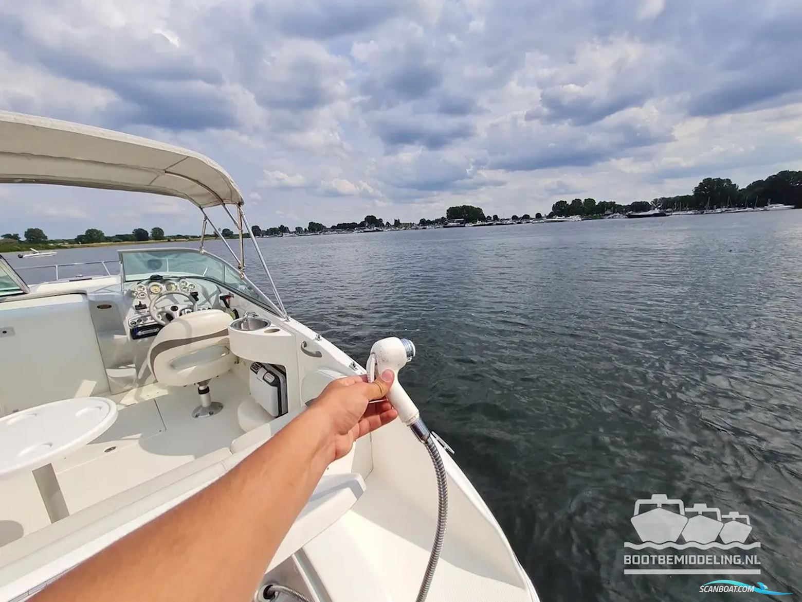 Maxum 2400 SC3, inclusief trailer