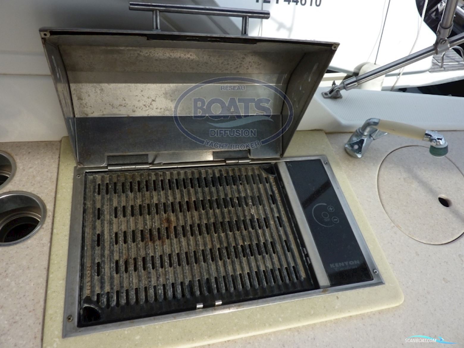 Maxum 2900 SE