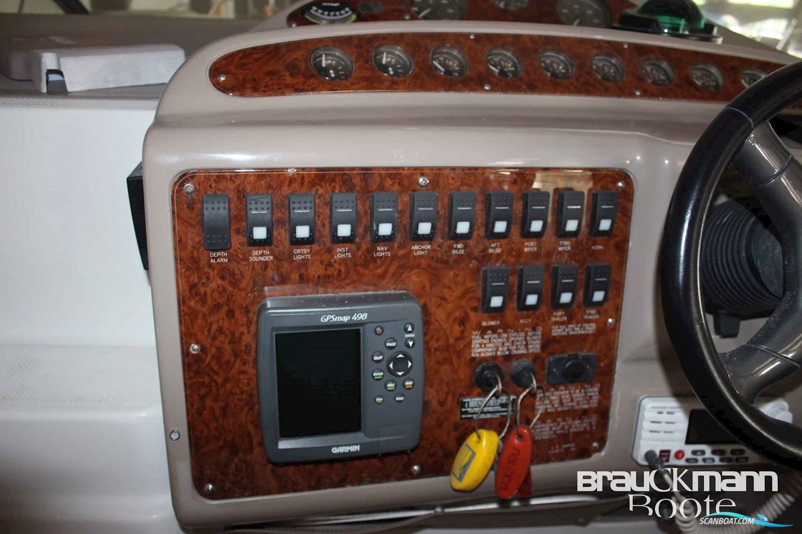 Maxum 3300 SCR