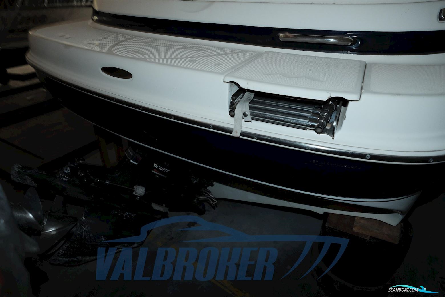 Maxum Marine 2300 SC