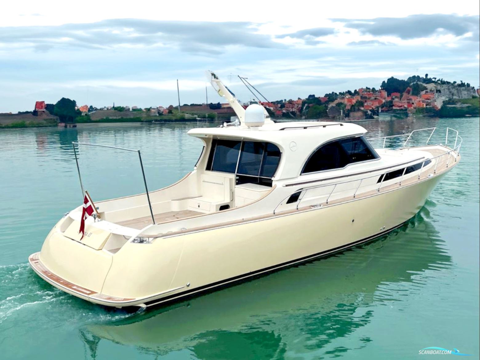 Mochi Craft 51 Dolphin Motorboten 2004, met MAN D2848 LE 401 motor, Sweden