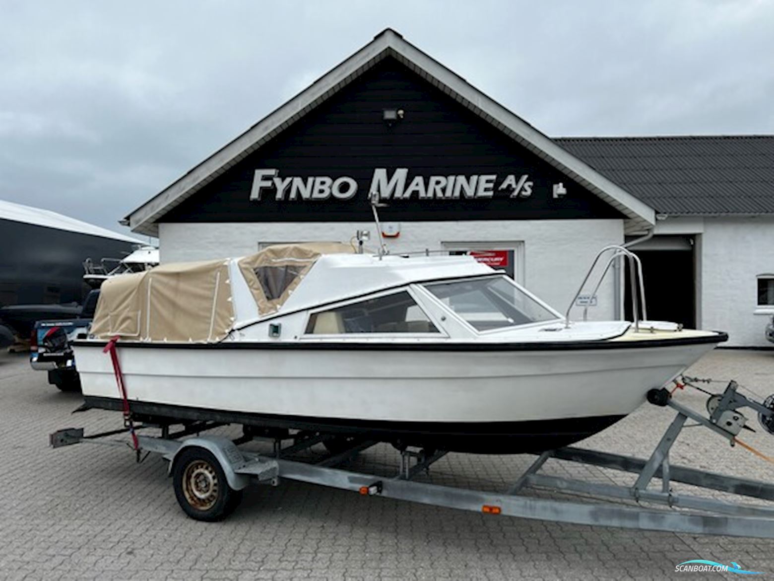 Mørebas 7000 med nyere Mercruiser 3,0L  Motorboten 1975, met MerCruiser motor, Denemarken