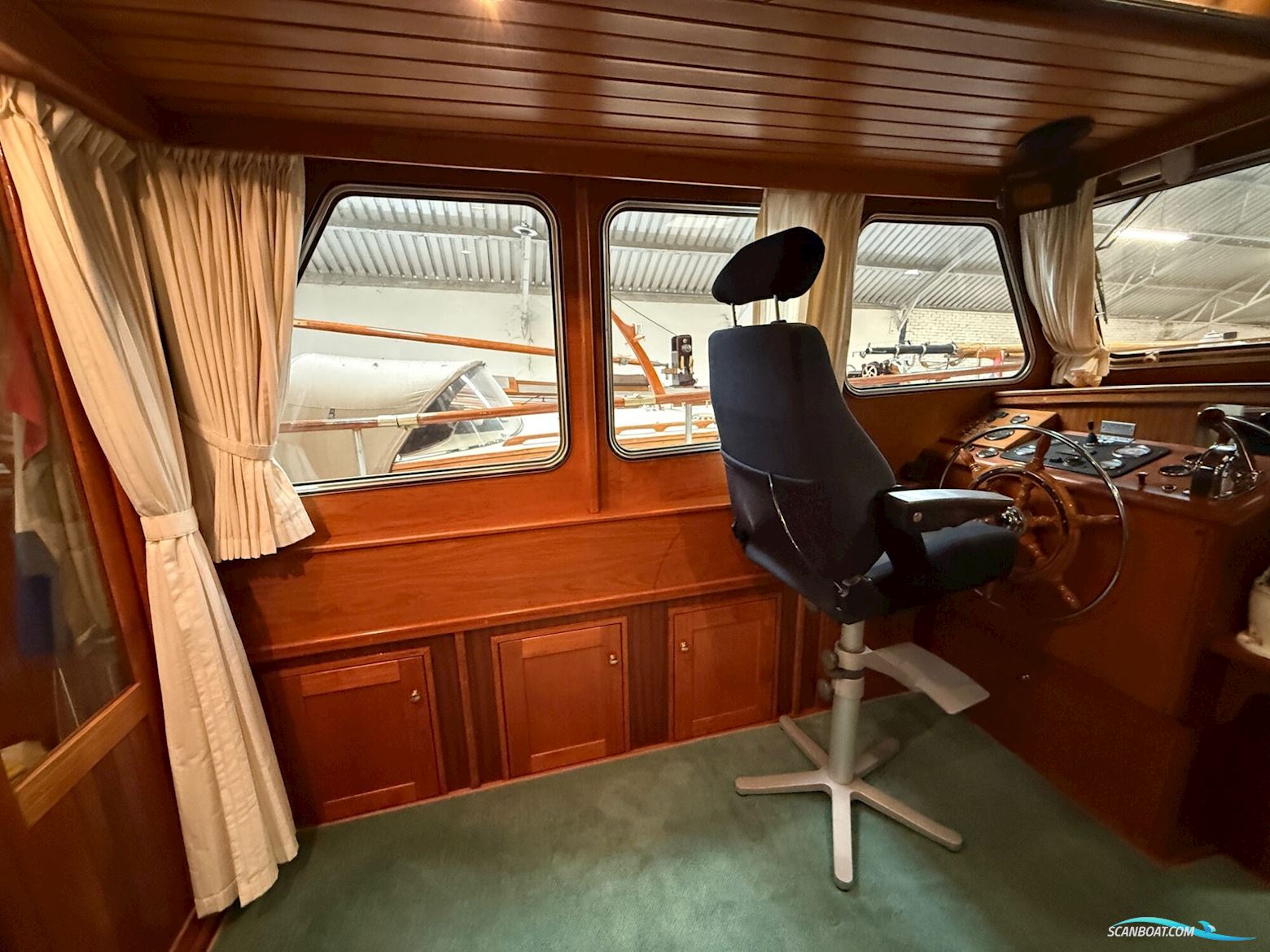 Molenmaker & Mantel Kotter 11.60 OK