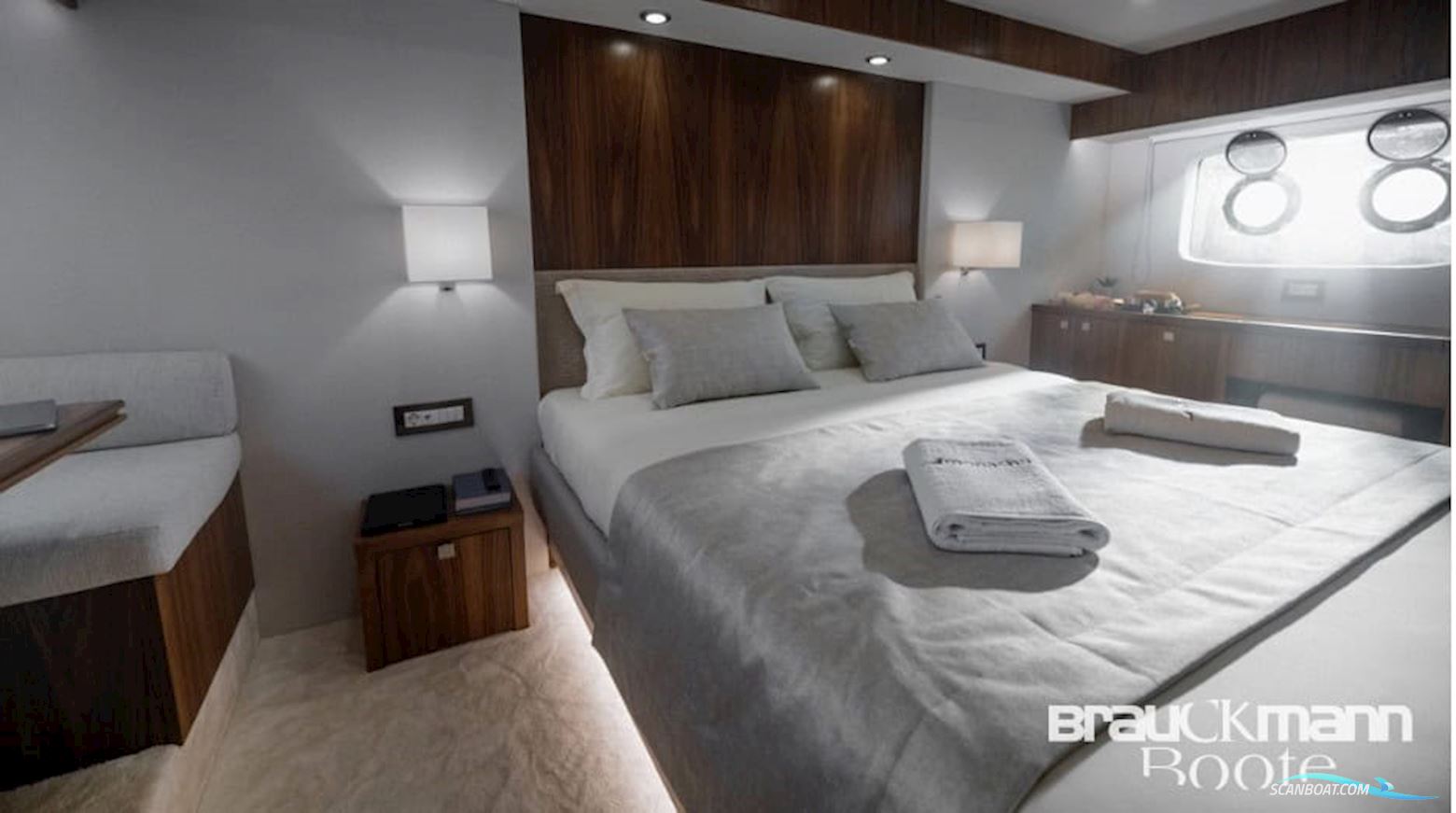 Monachus Yachts 70 FLY