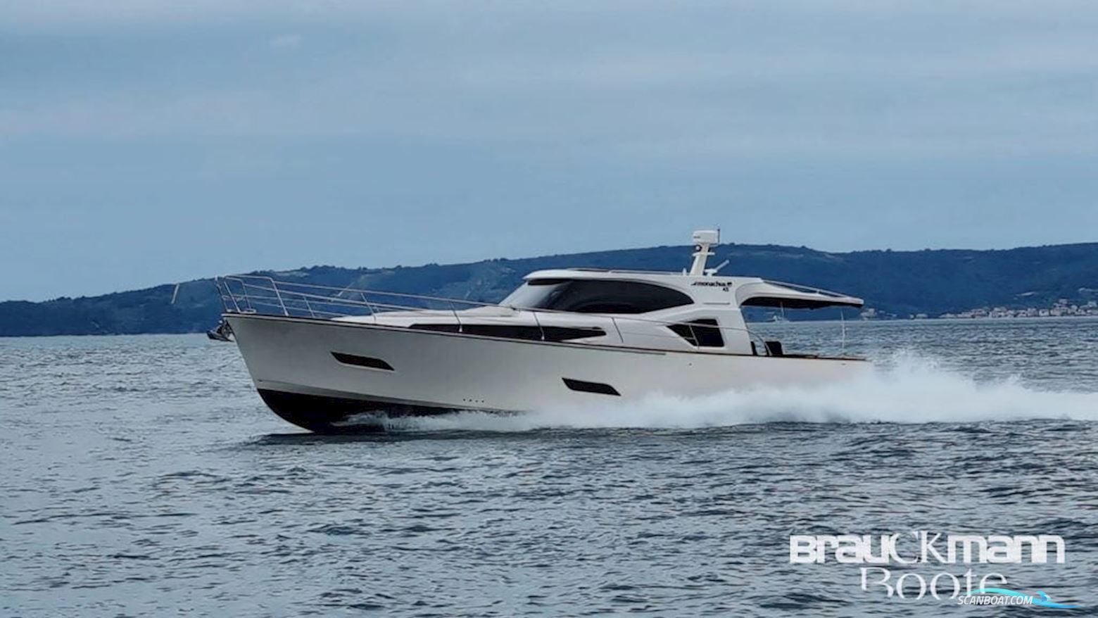 Monachus Yachts Issa 45