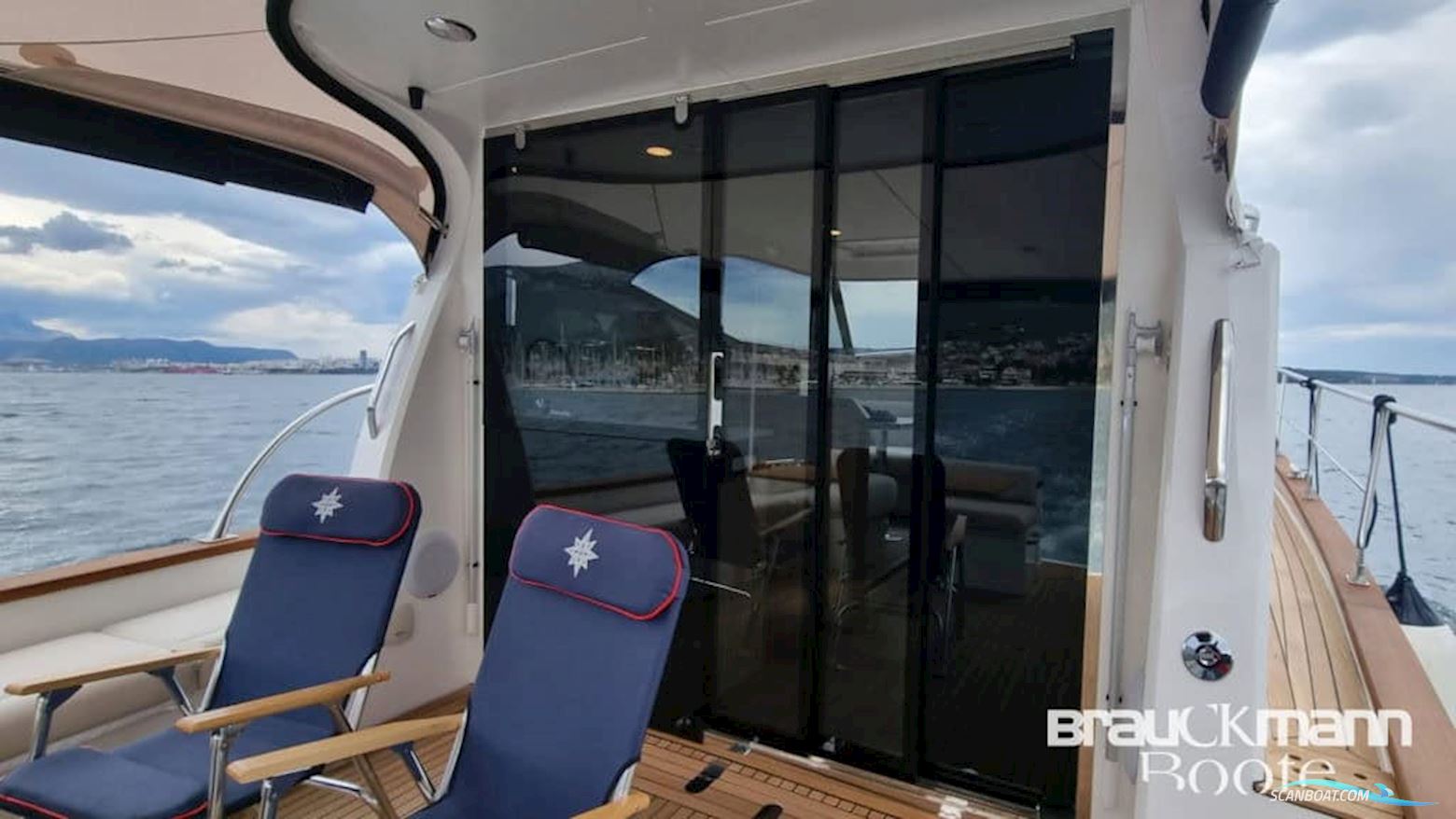 Monachus Yachts Issa 45