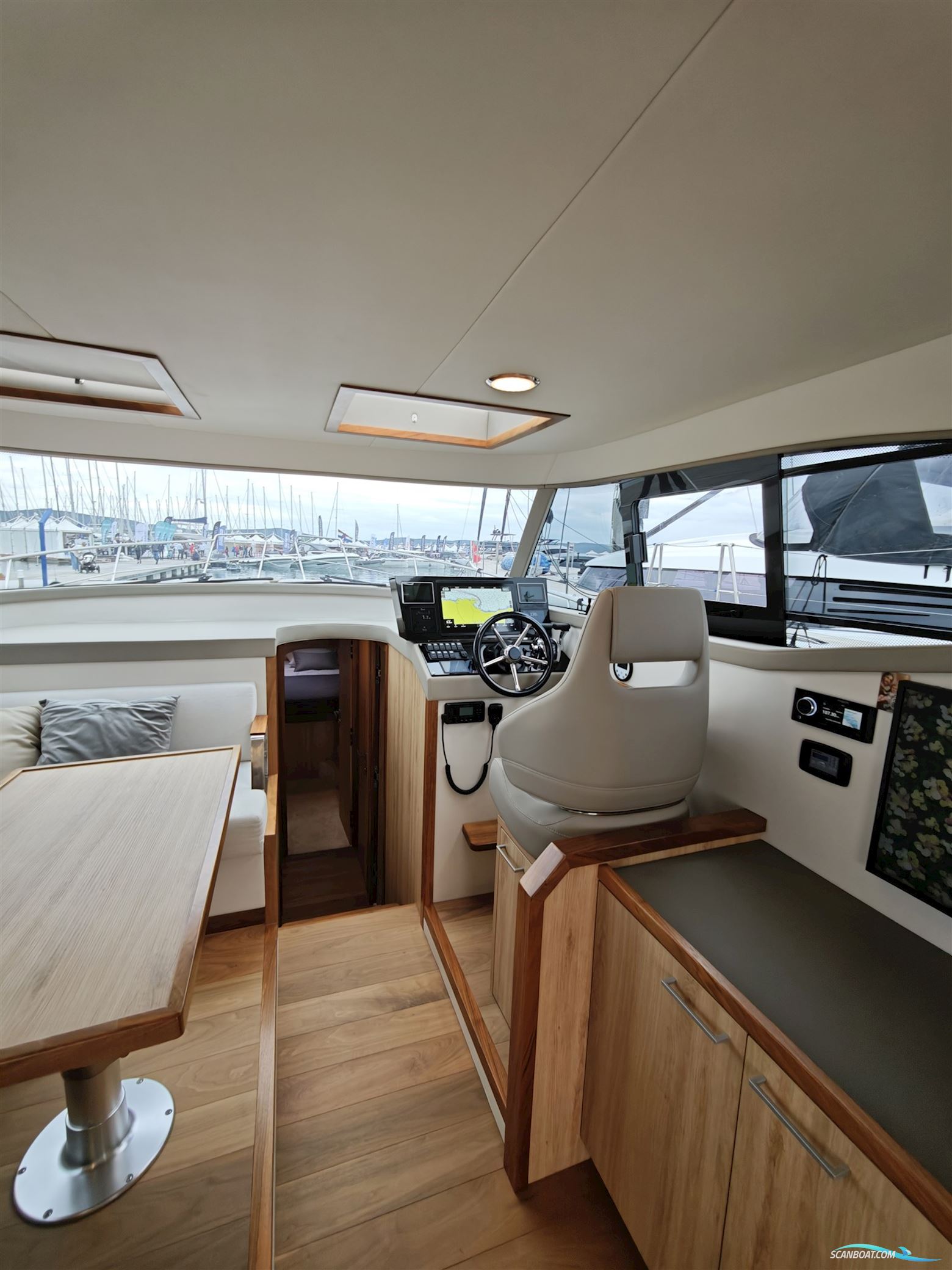 Monachus Yachts Monachus 47 RC