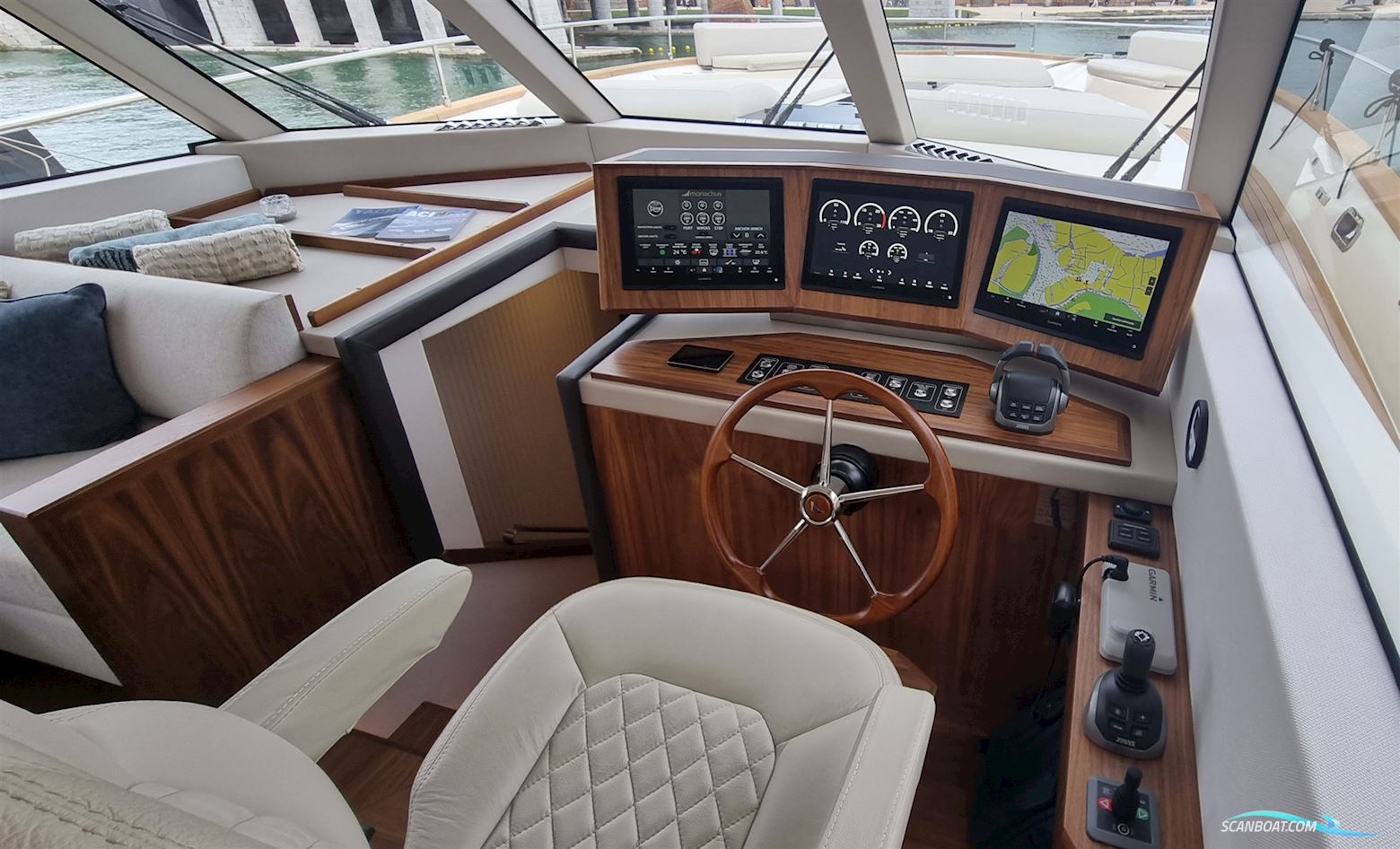 Monachus Yachts Monachus 70 Fly