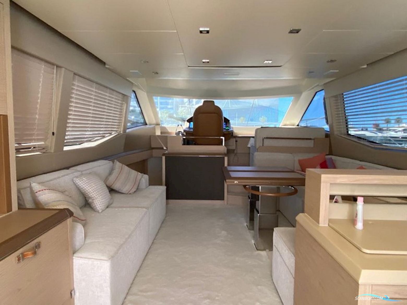 Monte Carlo Yachts 6