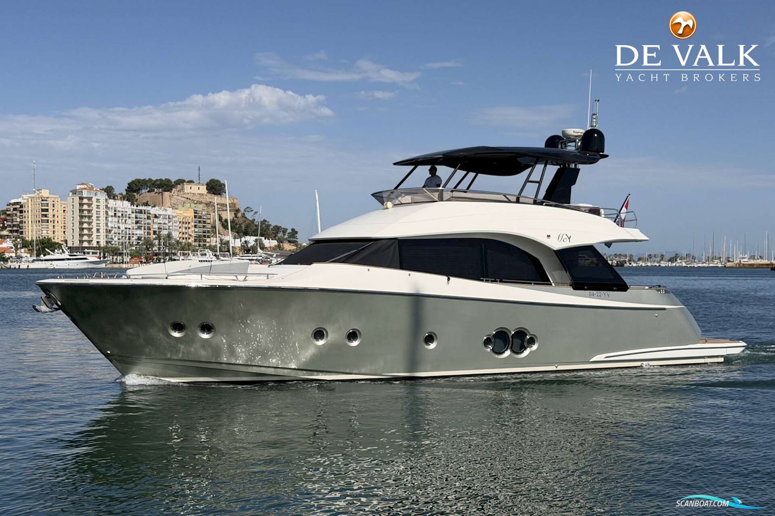 Monte Carlo Yachts 65