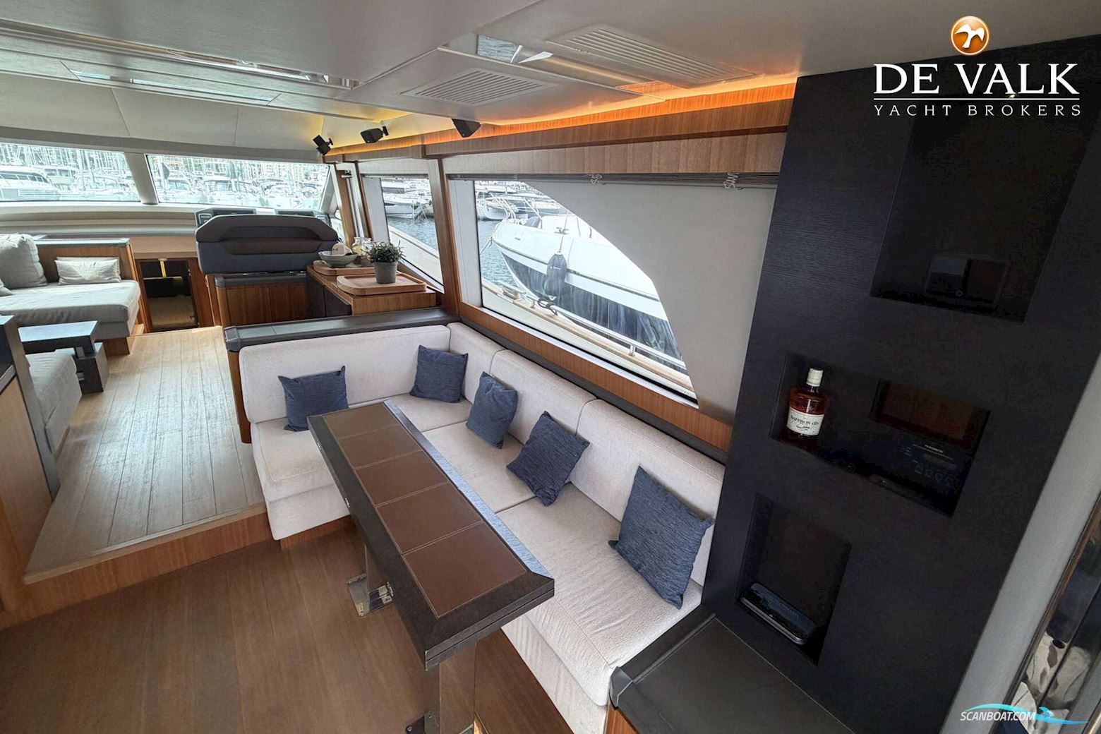 Monte Carlo Yachts 65