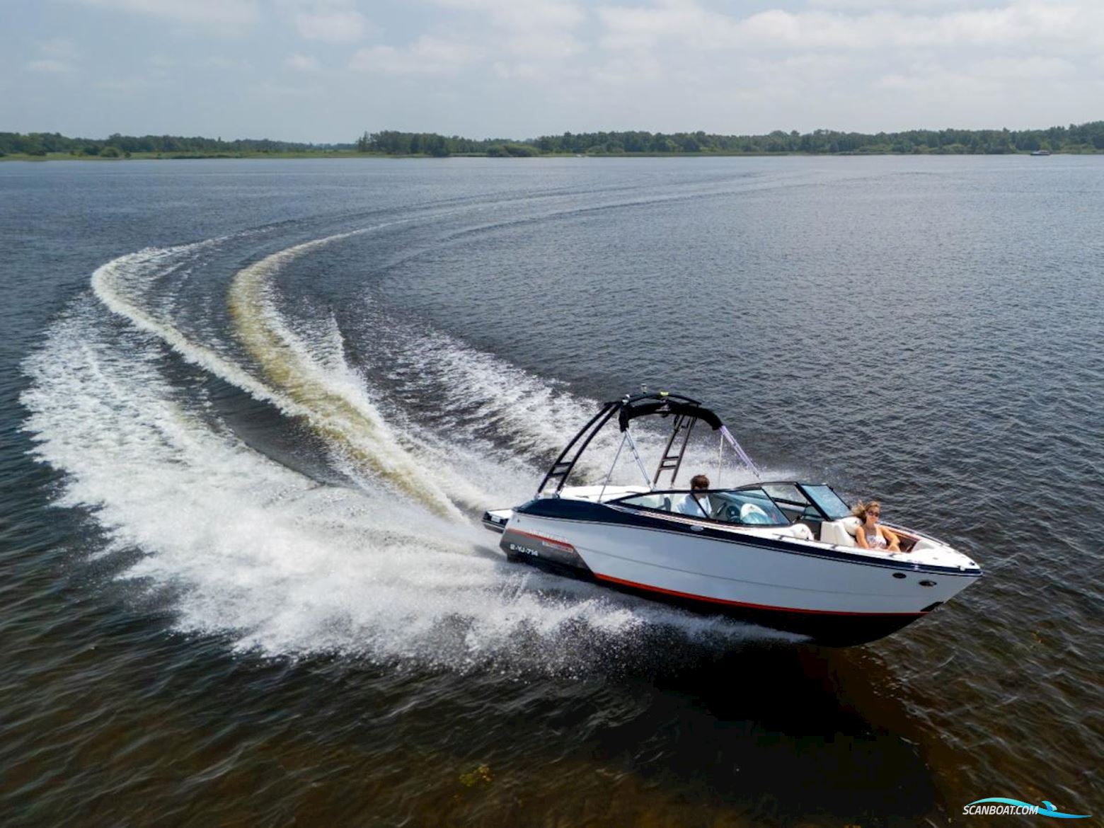 Monterey  238 Super Sport