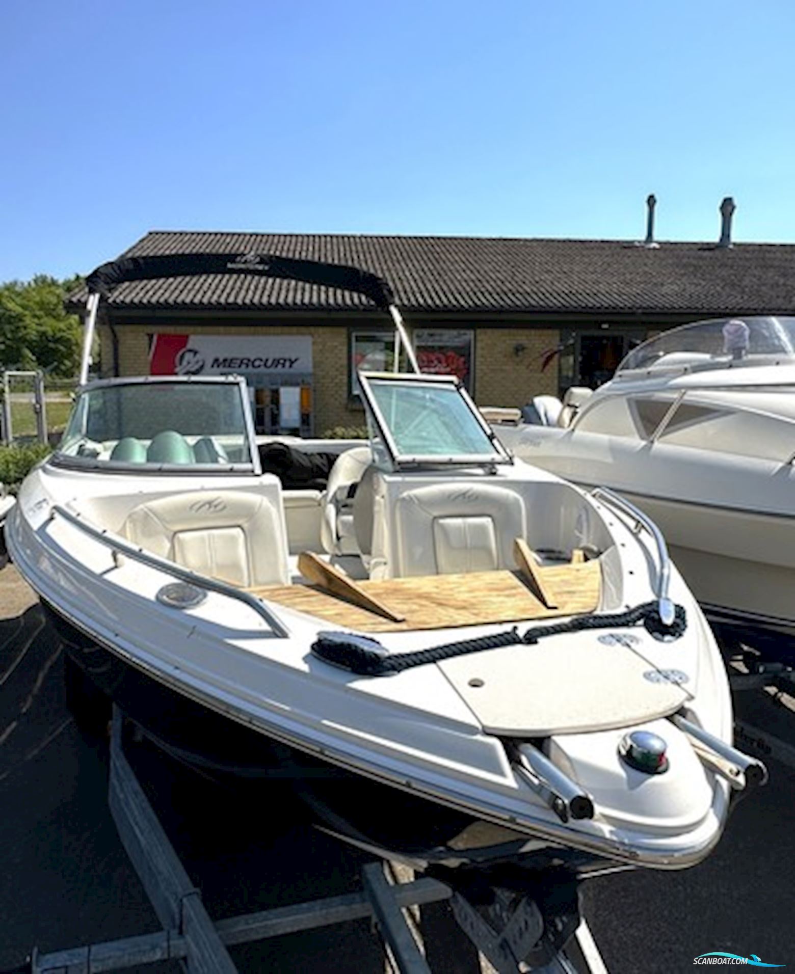 Monterey 194 FS – 2007 – Volvo Penta 4,3L – inkl. trailer – 315 timer – flot stand