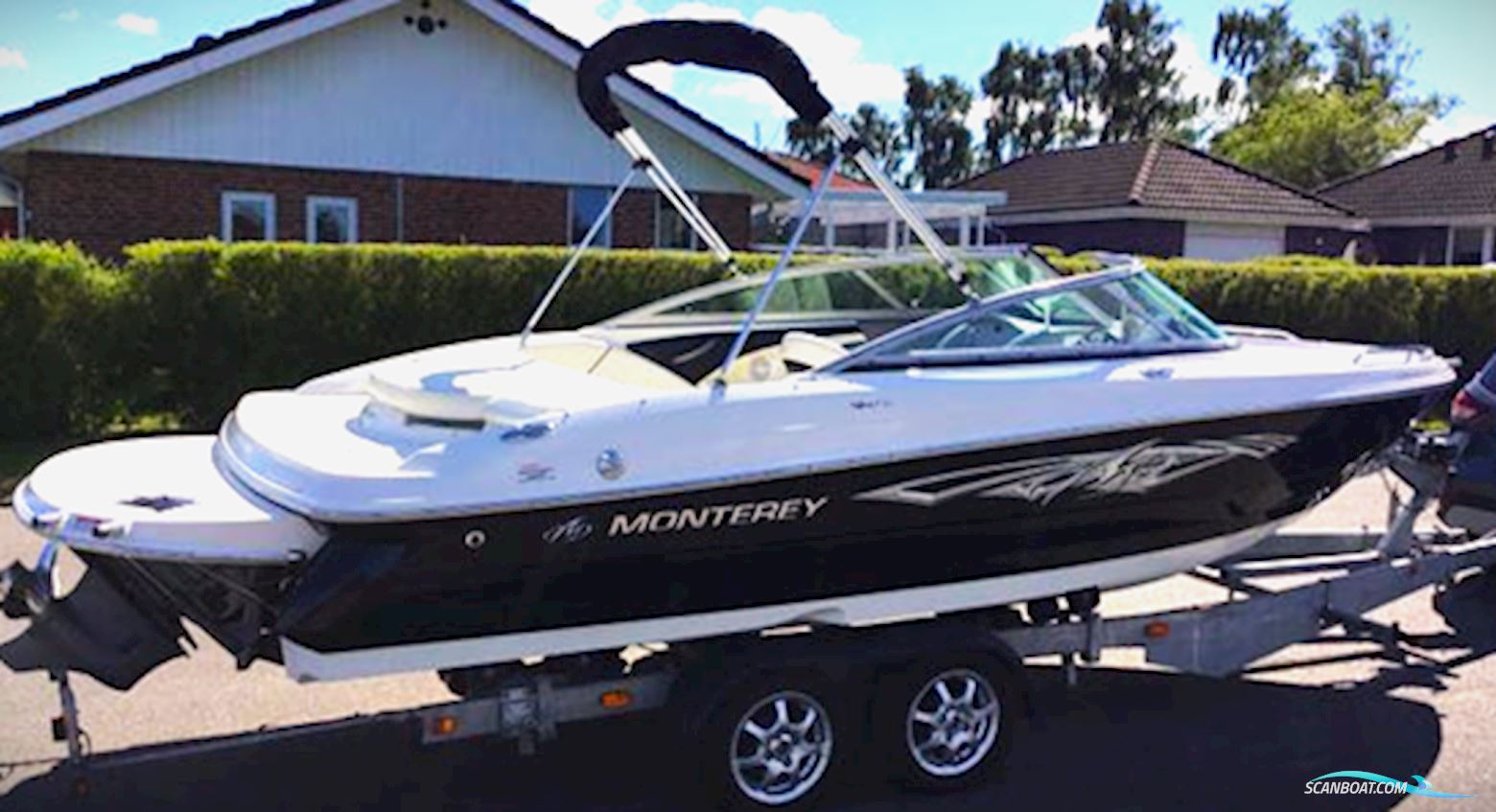 Monterey 194 FS – 2007 – Volvo Penta 4,3L – inkl. trailer – 315 timer – flot stand
