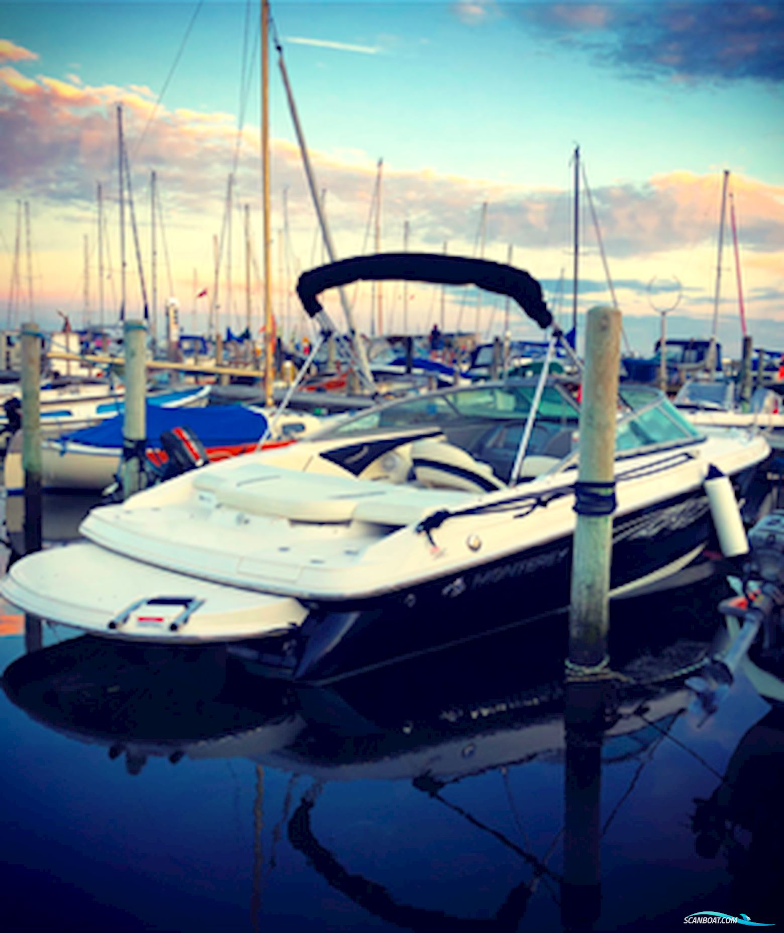 Monterey 194 FS – 2007 – Volvo Penta 4,3L – inkl. trailer – 315 timer – flot stand