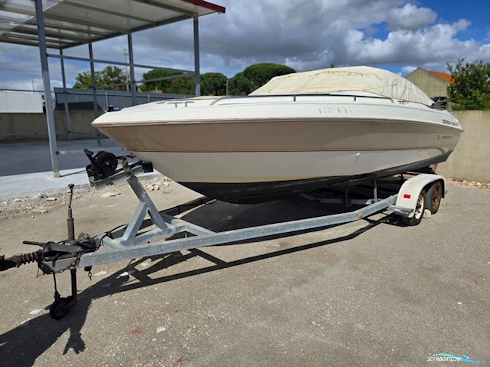 Monterey 210 Montura