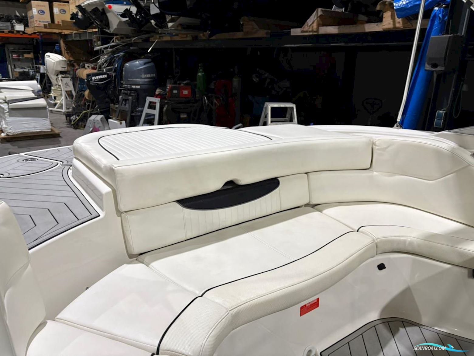 Monterey 214FS Bowrider