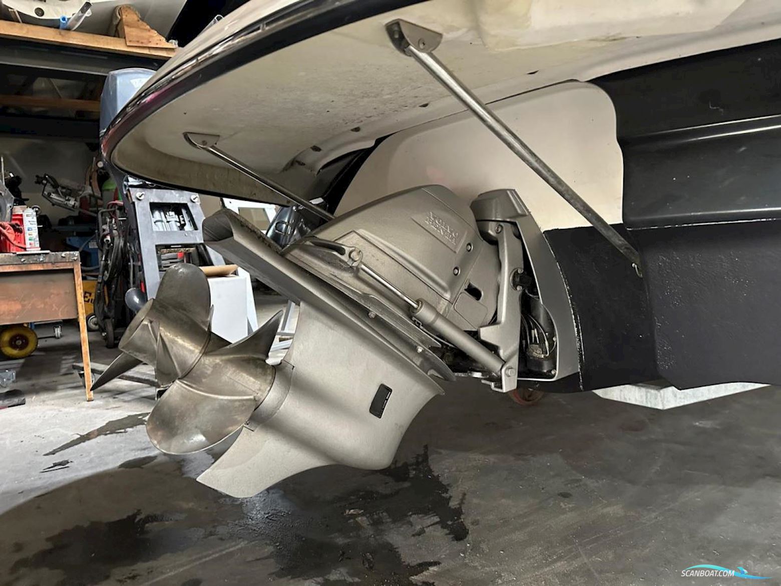 Monterey 214FS Bowrider