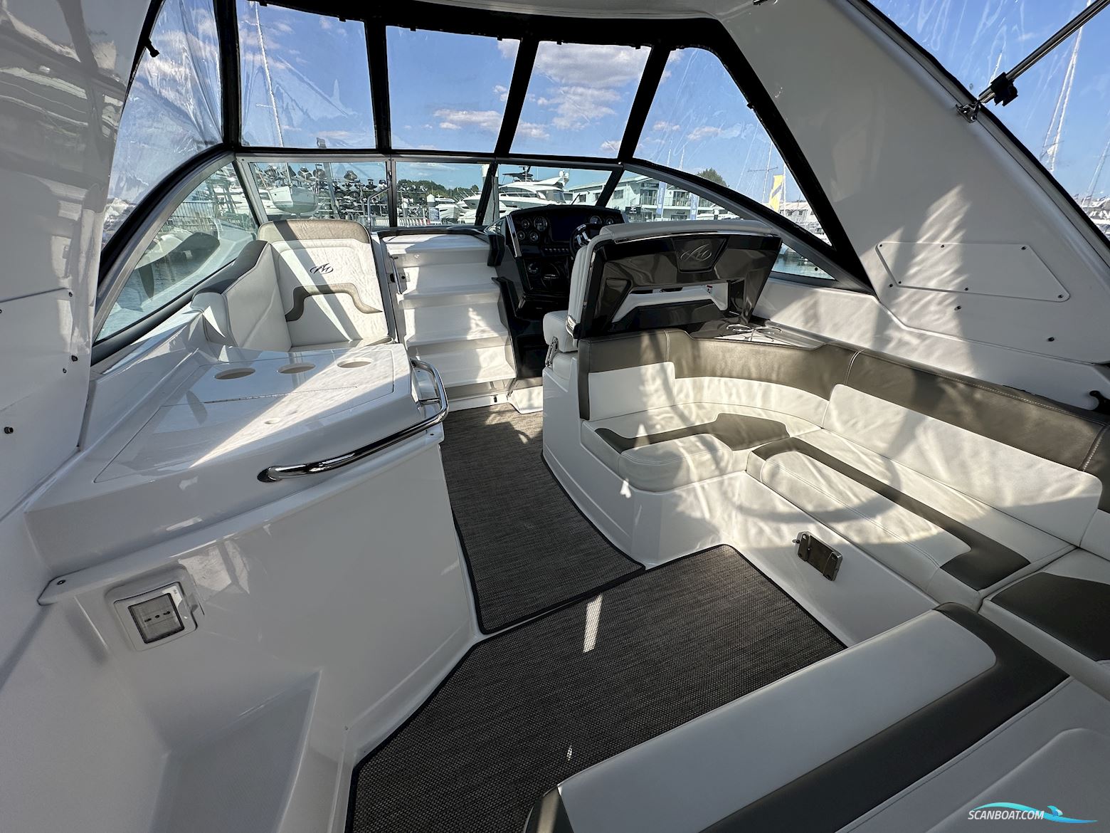 Monterey 275 SY