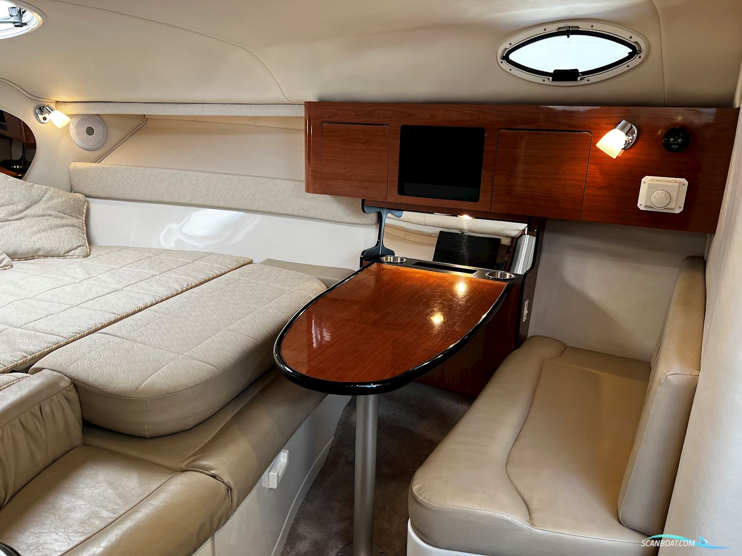 Monterey 282 Cruiser