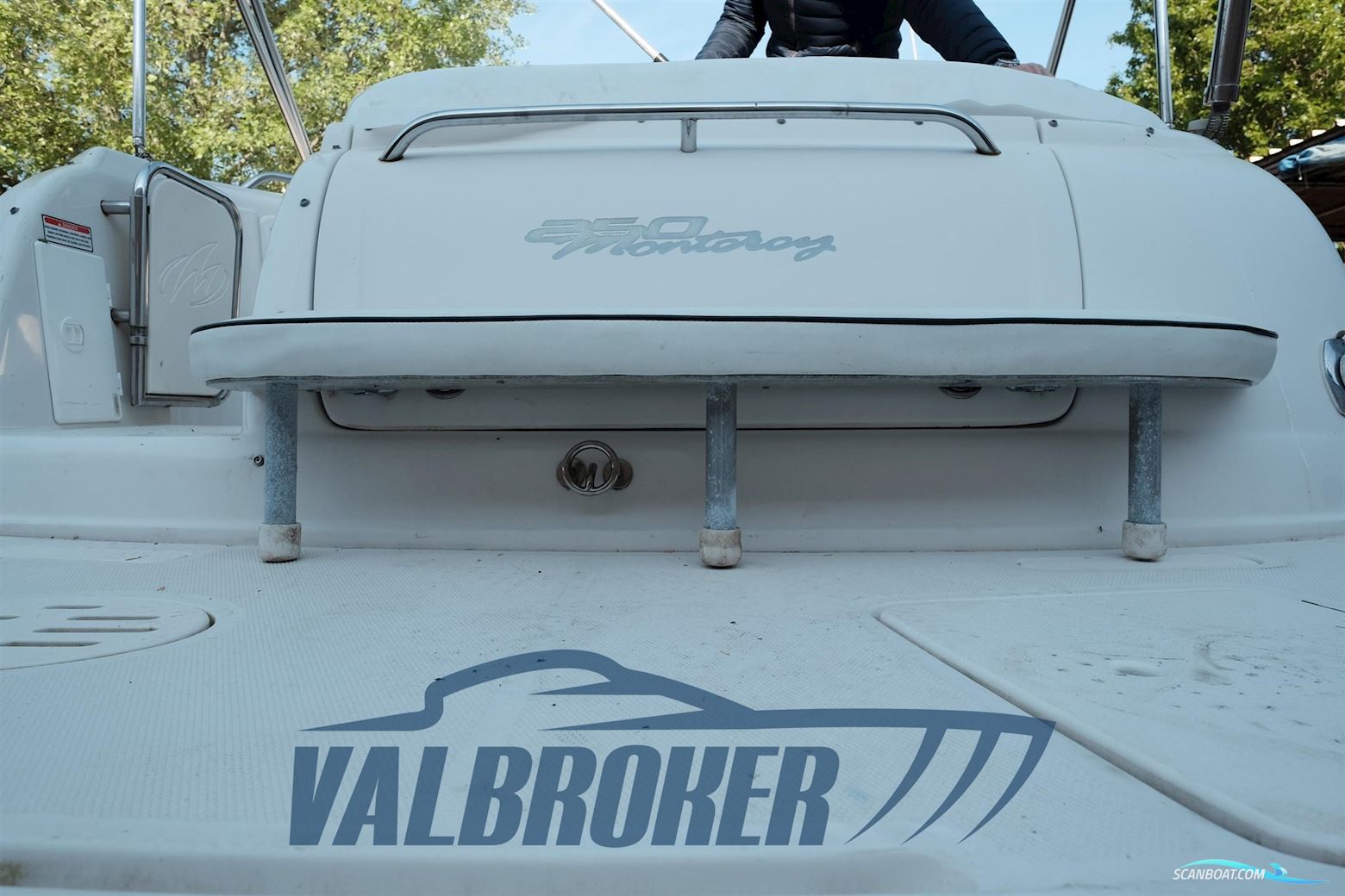 Monterey Boats 245 CR