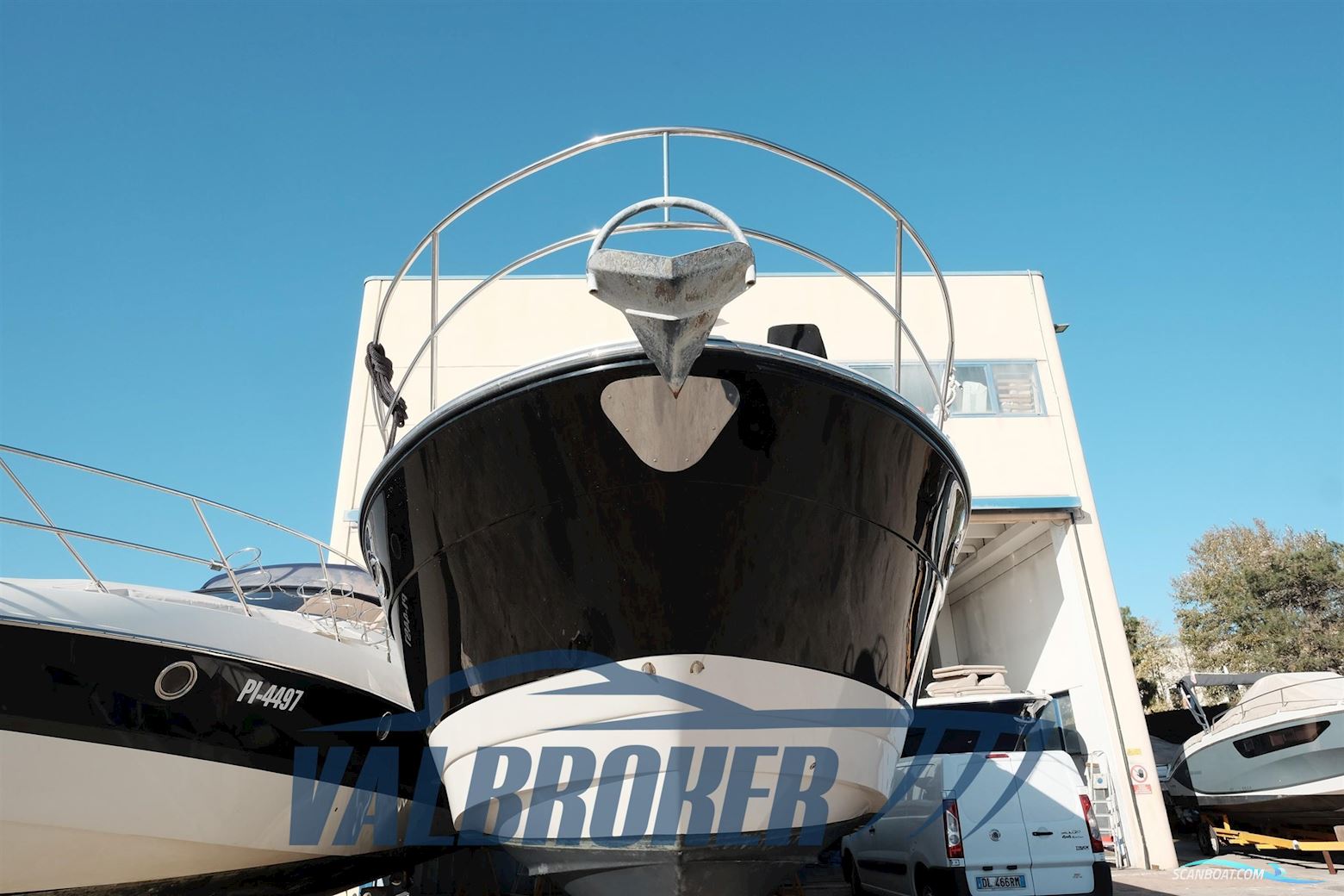 Monterey Boats 415 SY Sport Yacht