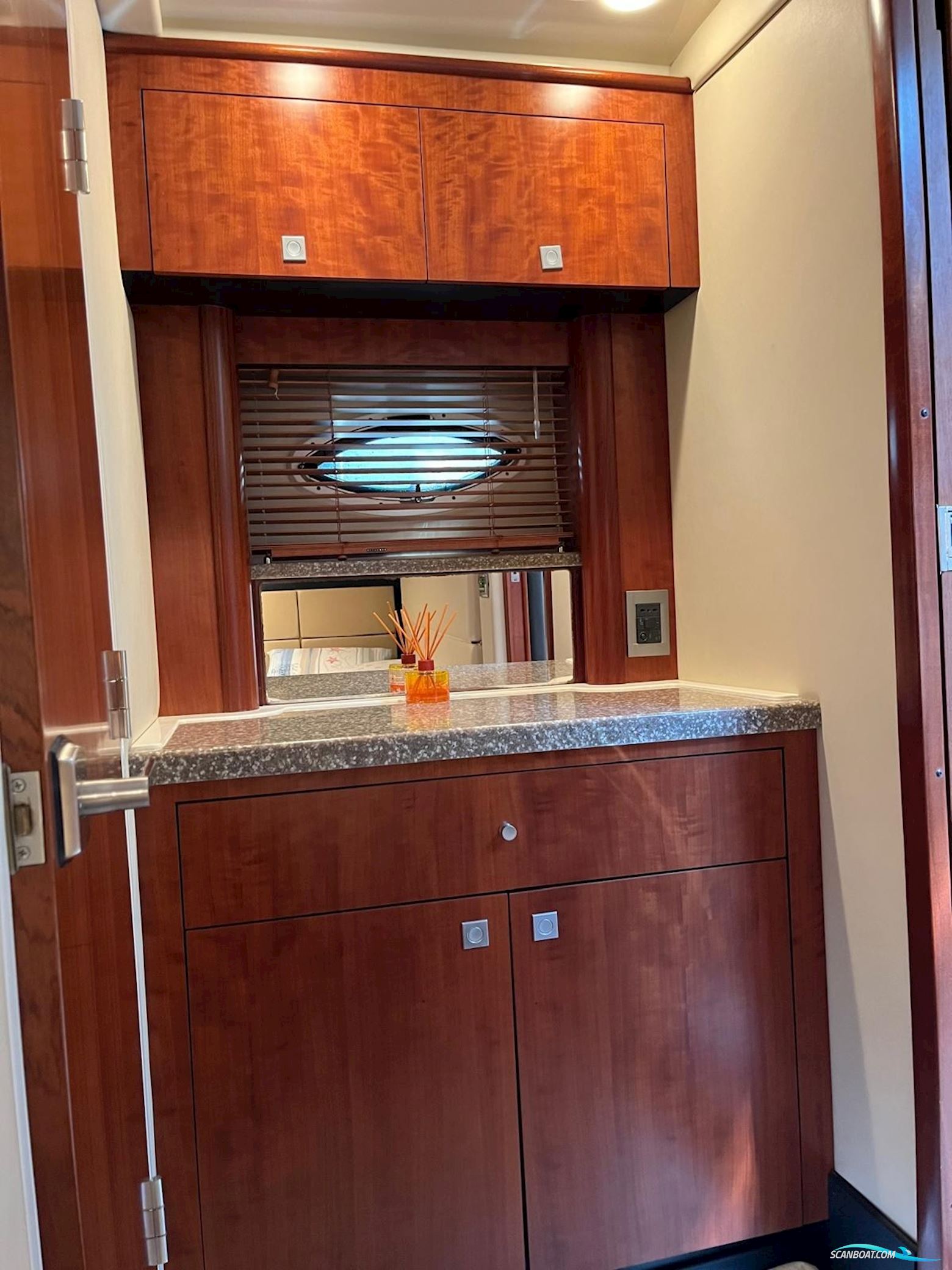 Monterey Boats Monterey 415 Sport