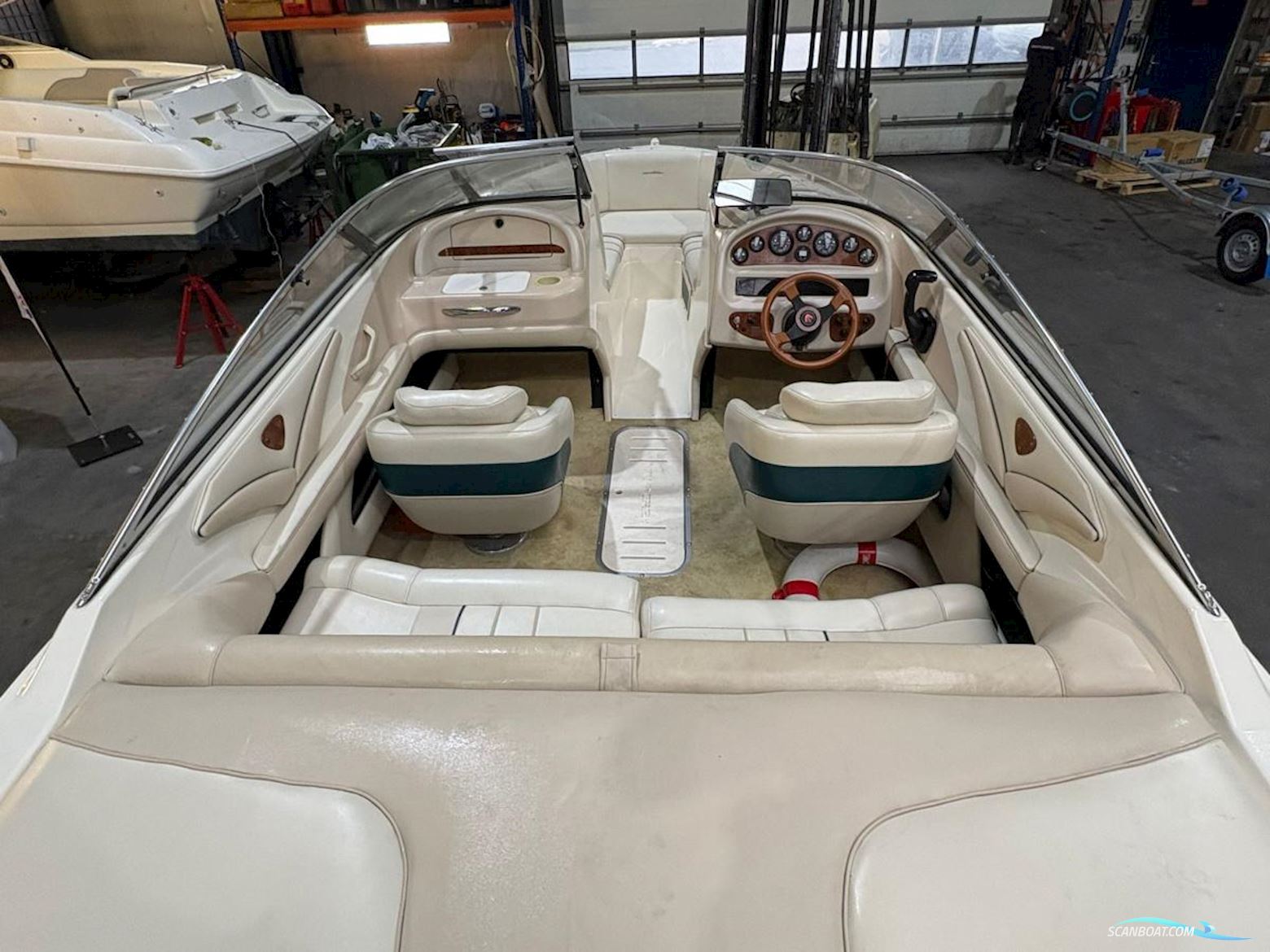 Monterey Montura 196 Bowrider