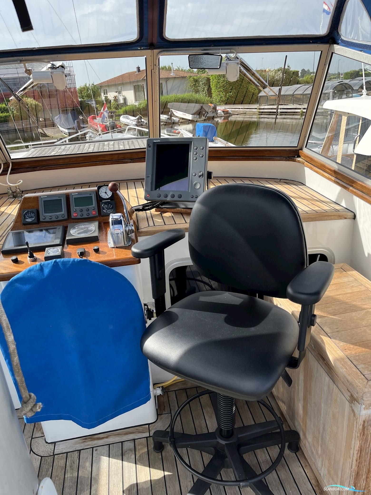 Monty Bank 1250 Kotter