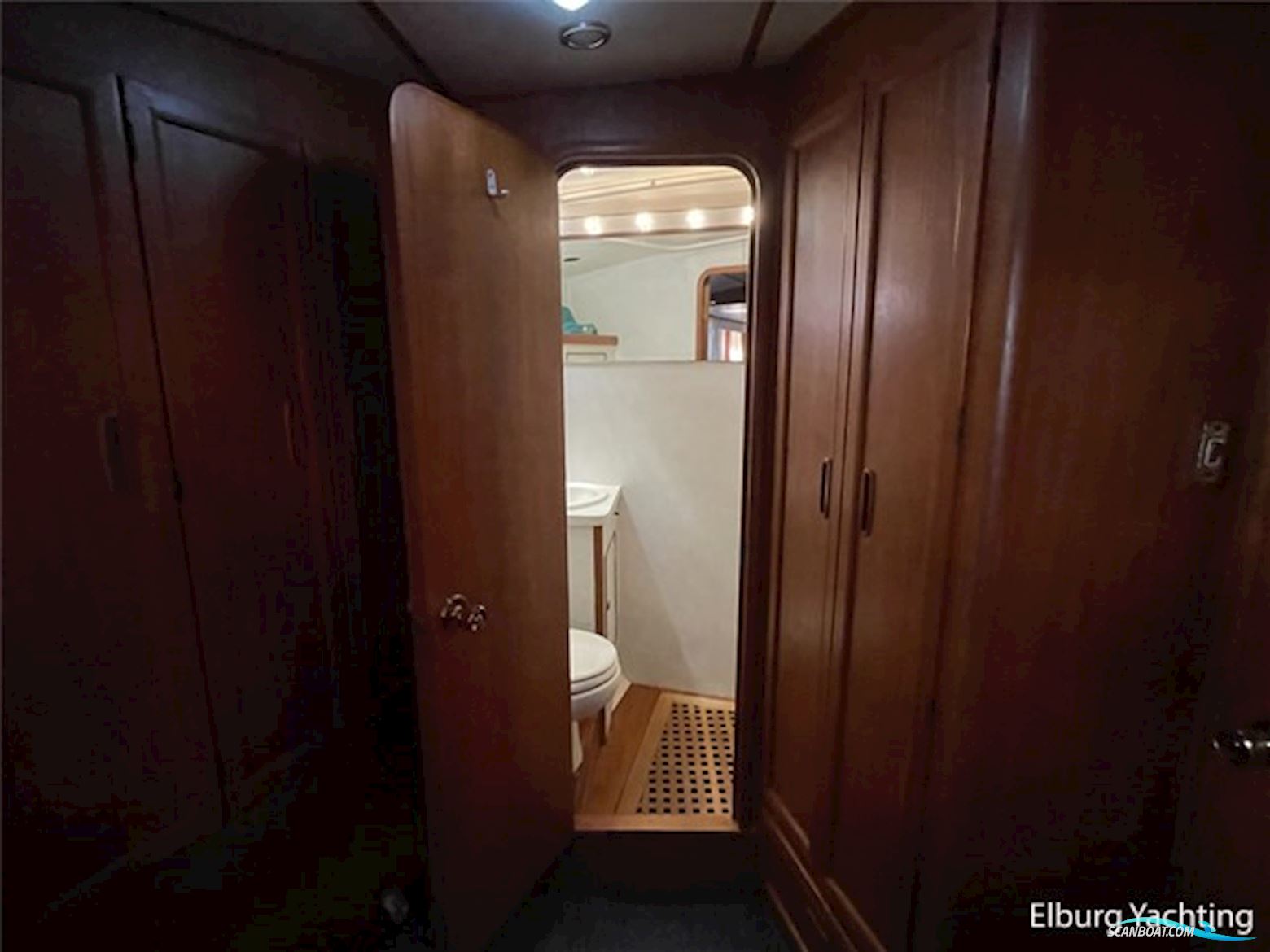 Moody Trawler 50 - Stabilizers