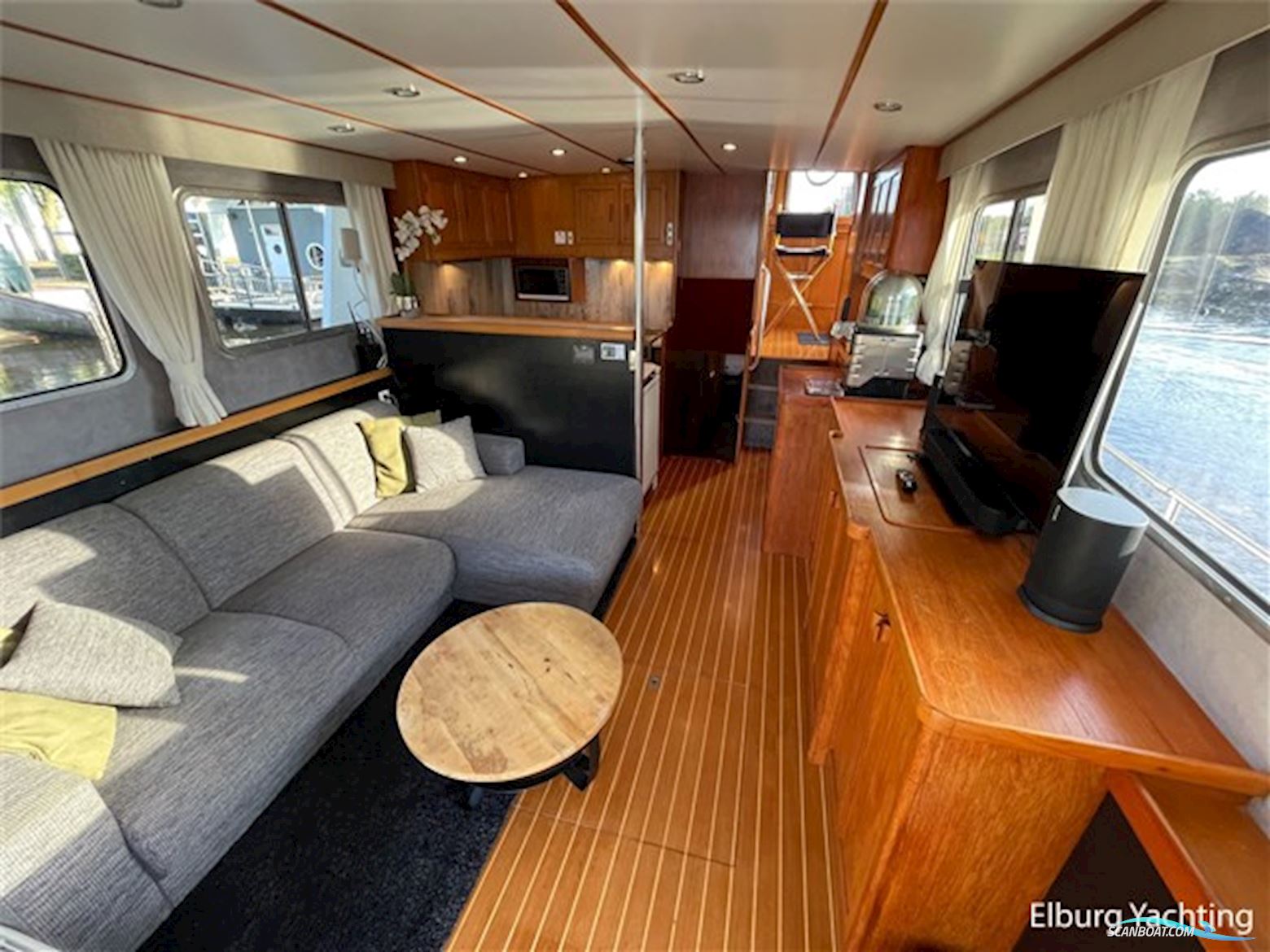 Moody Trawler 50 - Stabilizers