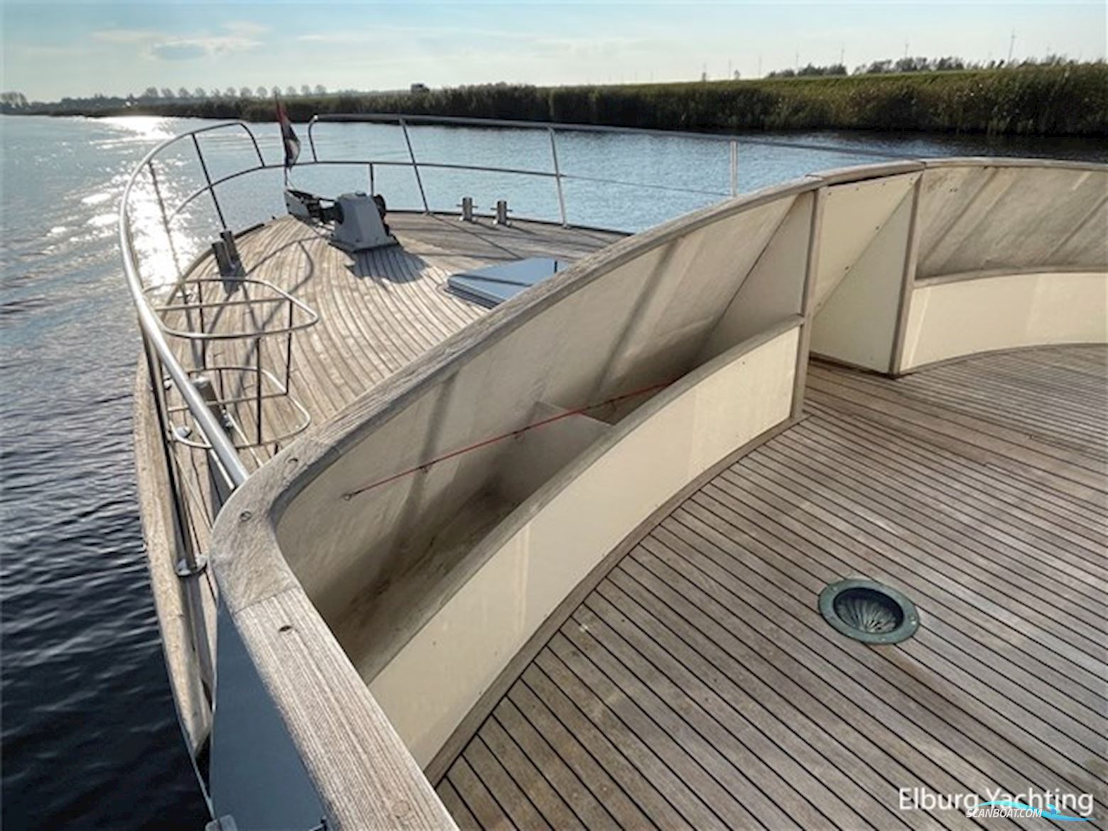 Moody Trawler 50 - Stabilizers