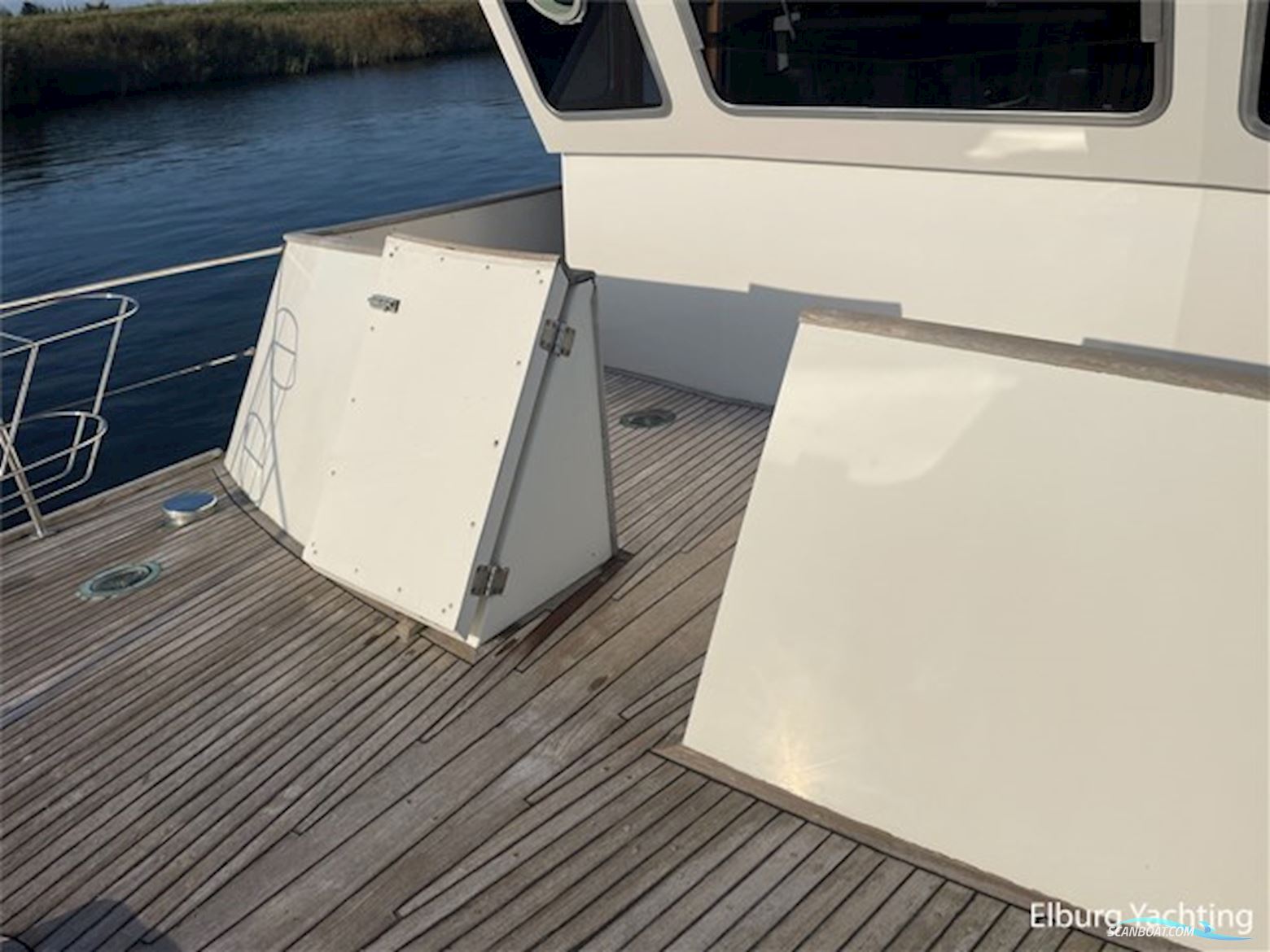 Moody Trawler 50 - Stabilizers