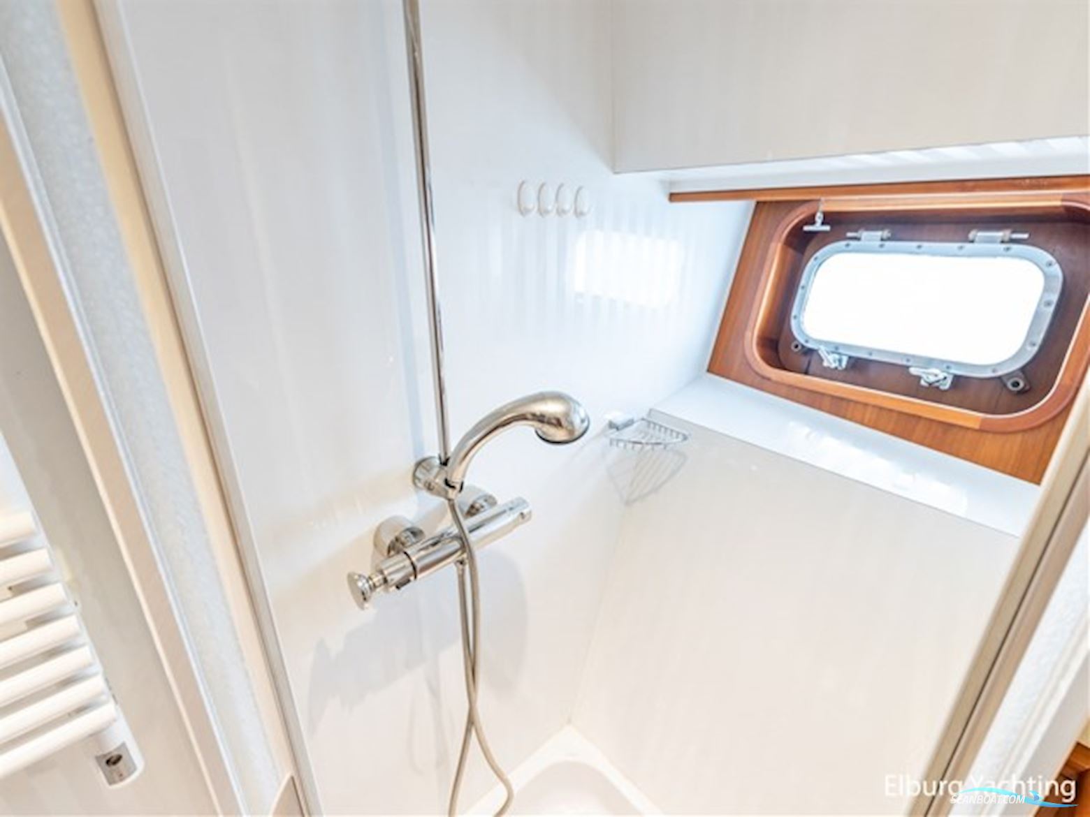 Moonen 68 - Flybridge 