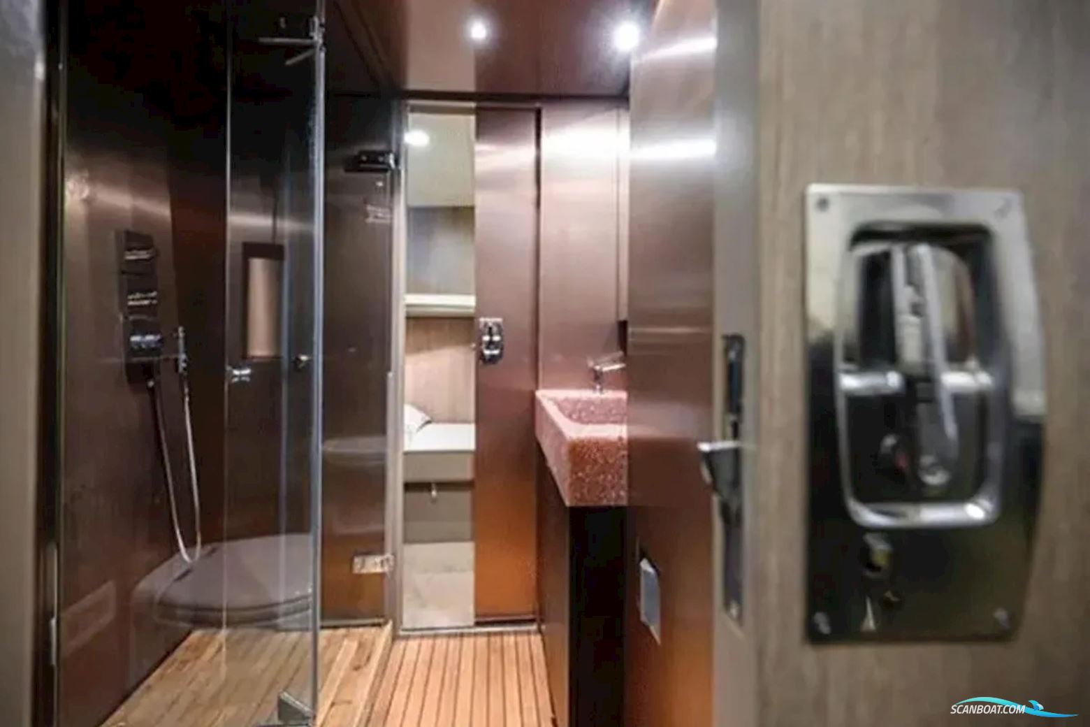 Moonen 68 Flybridge