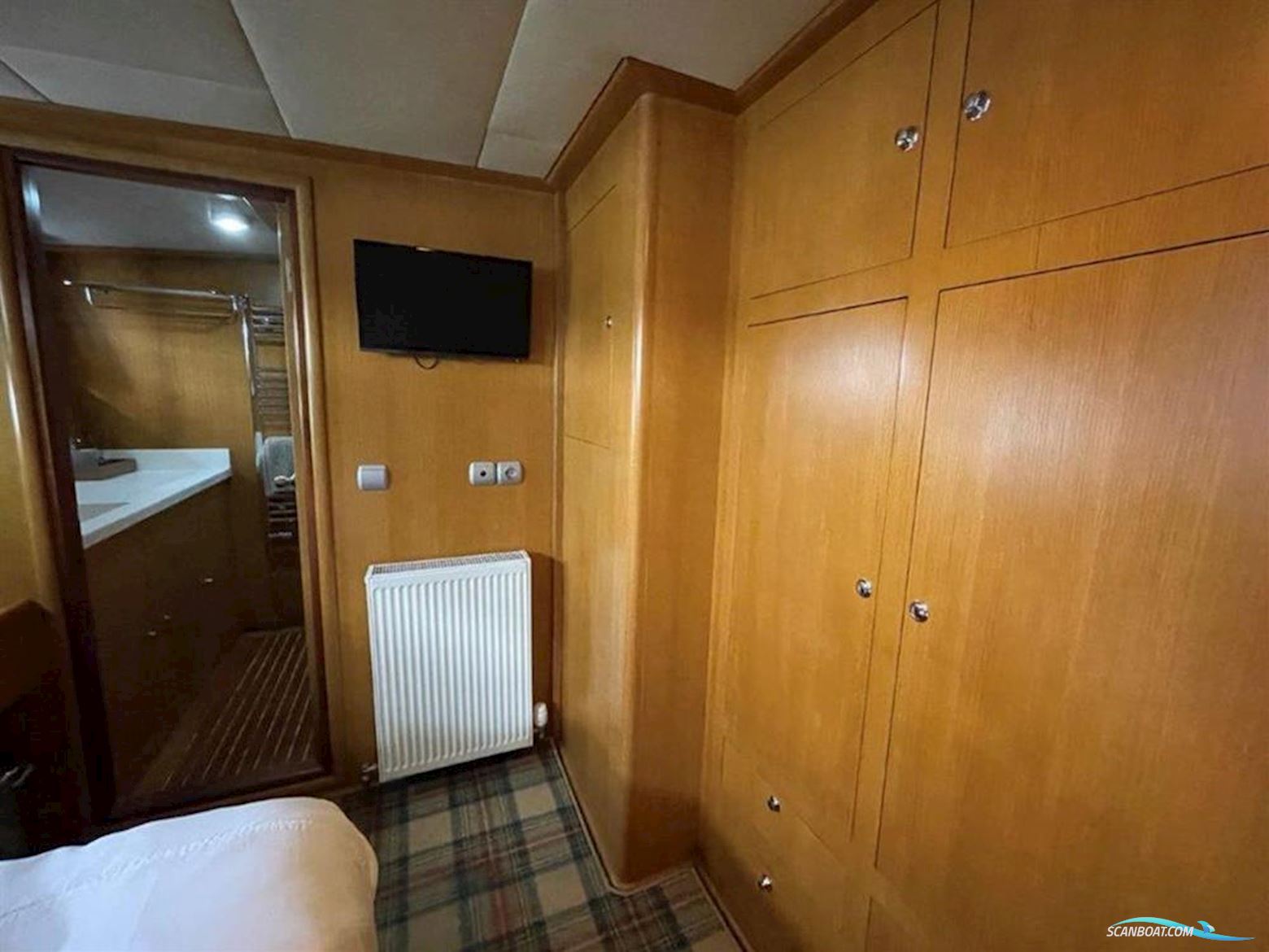 Motor Yacht Karadeniz 34m