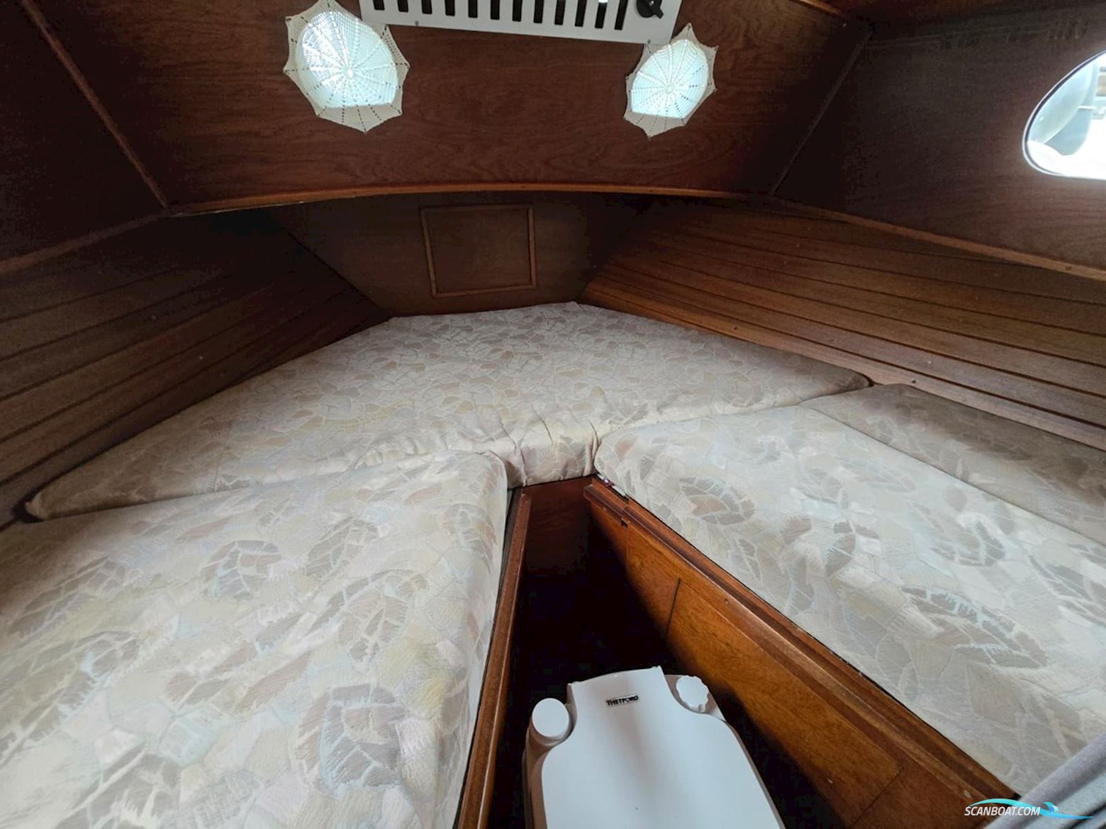 Motorjacht Lovely 985 OK