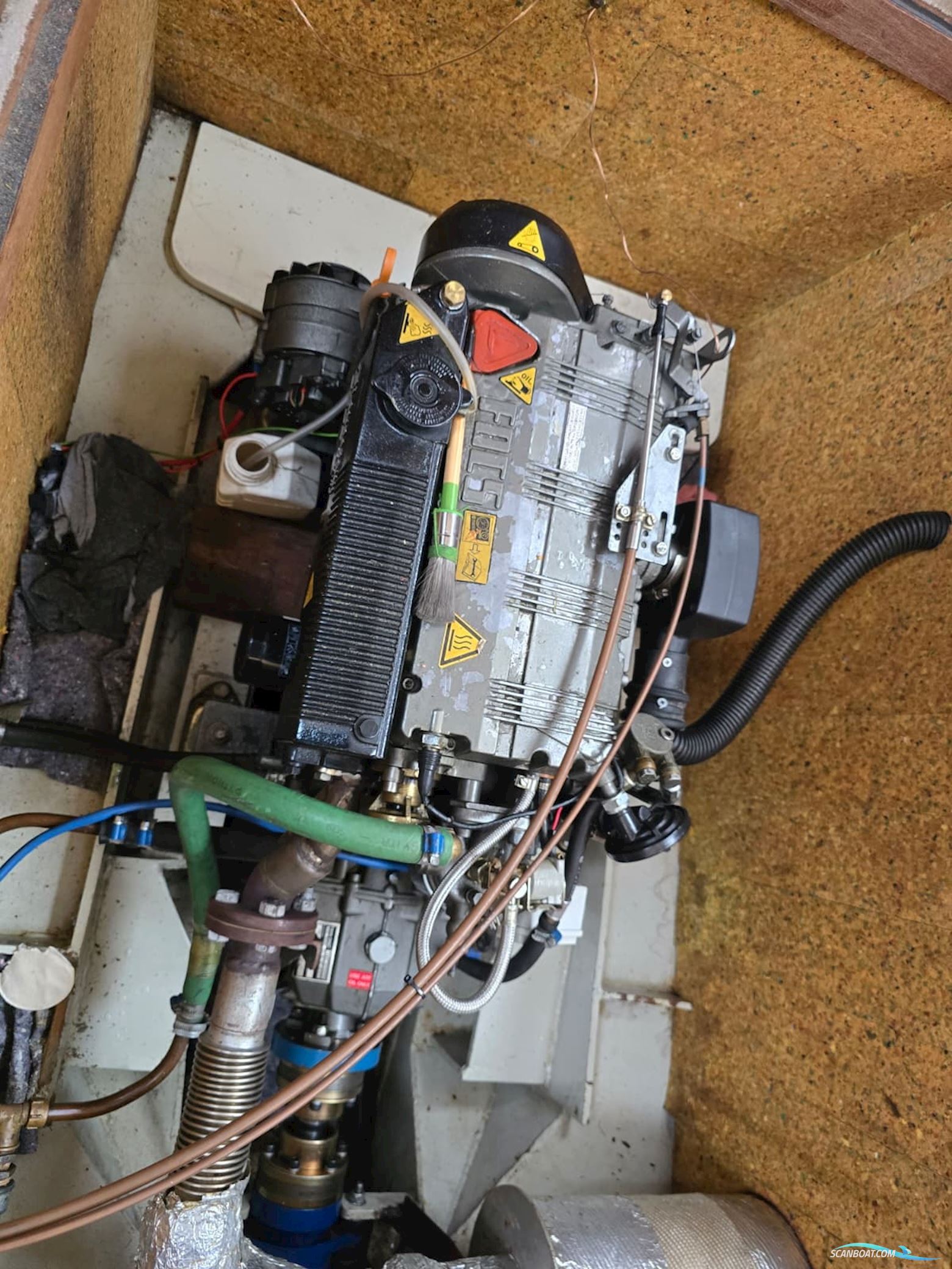 Motorjacht Lovely 985 OK