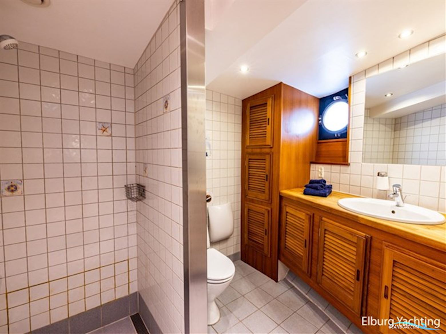 Motoryacht Cape Heima  - Wonen op het water 